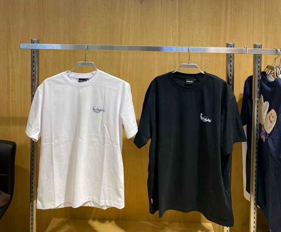 ZZ03  S:胸44 長26 M:胸48 長27 L:胸50 長28 XL:胸52 長29 $229 (一口價) [Z262UST430]