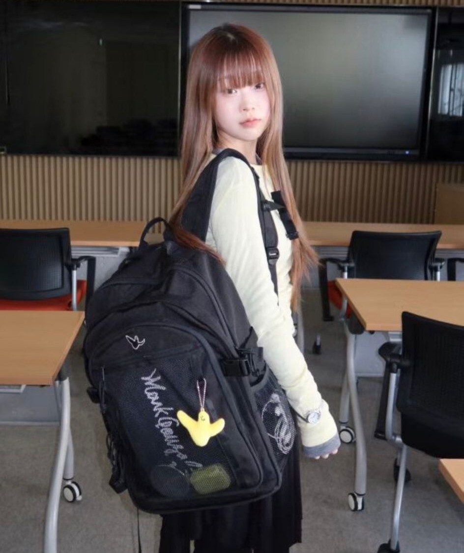 ZZ05 闊12 高14.5 深6 $229 (一口價) [Z265ABG030]