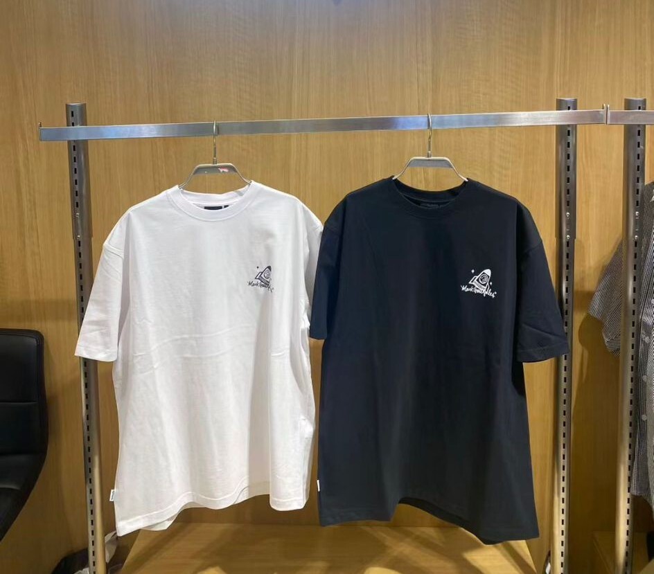 ZZ17 S:胸46 長27 M:胸48 長28 L:胸50 長29 XL:胸52 長30 $239 (一口價) [Z262UST280]