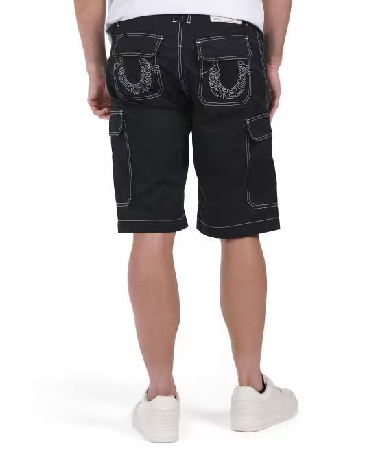 【預購】TRUE RELIGION H060656 刺繡款工裝短褲 (黑色)