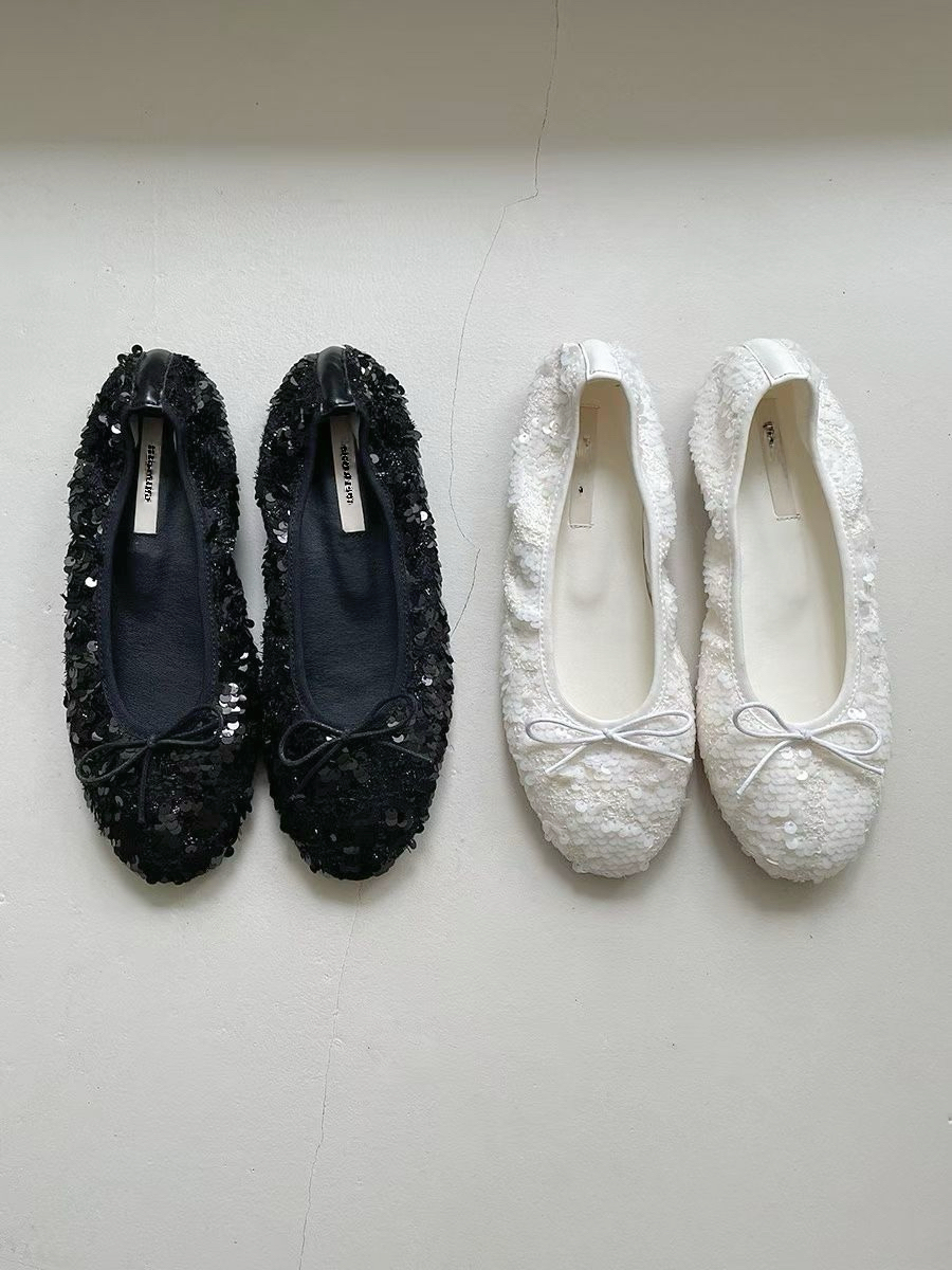 1001 Sequin ballerinas