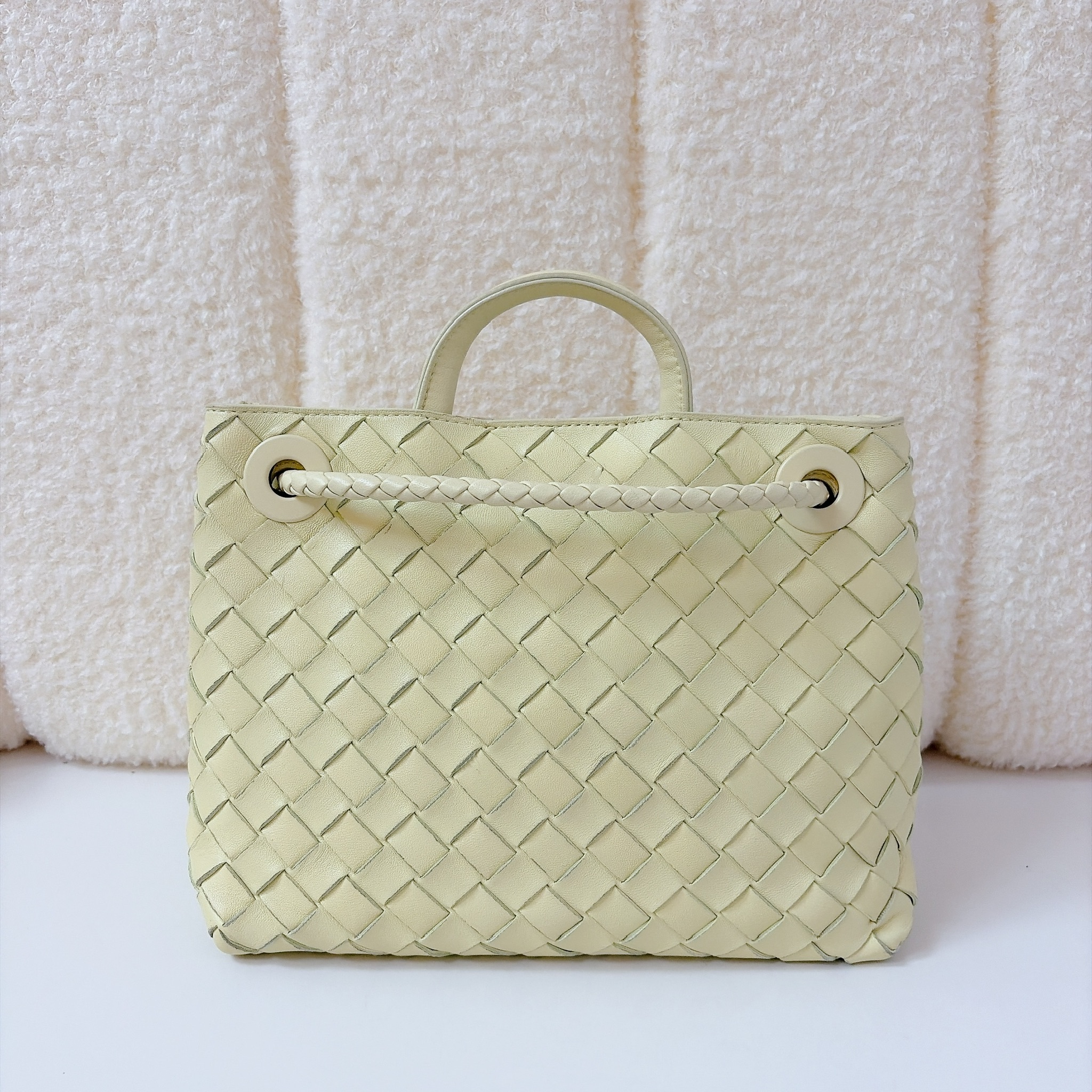 Bottega Veneta Andiamo bag - Butter Yellow / GHW