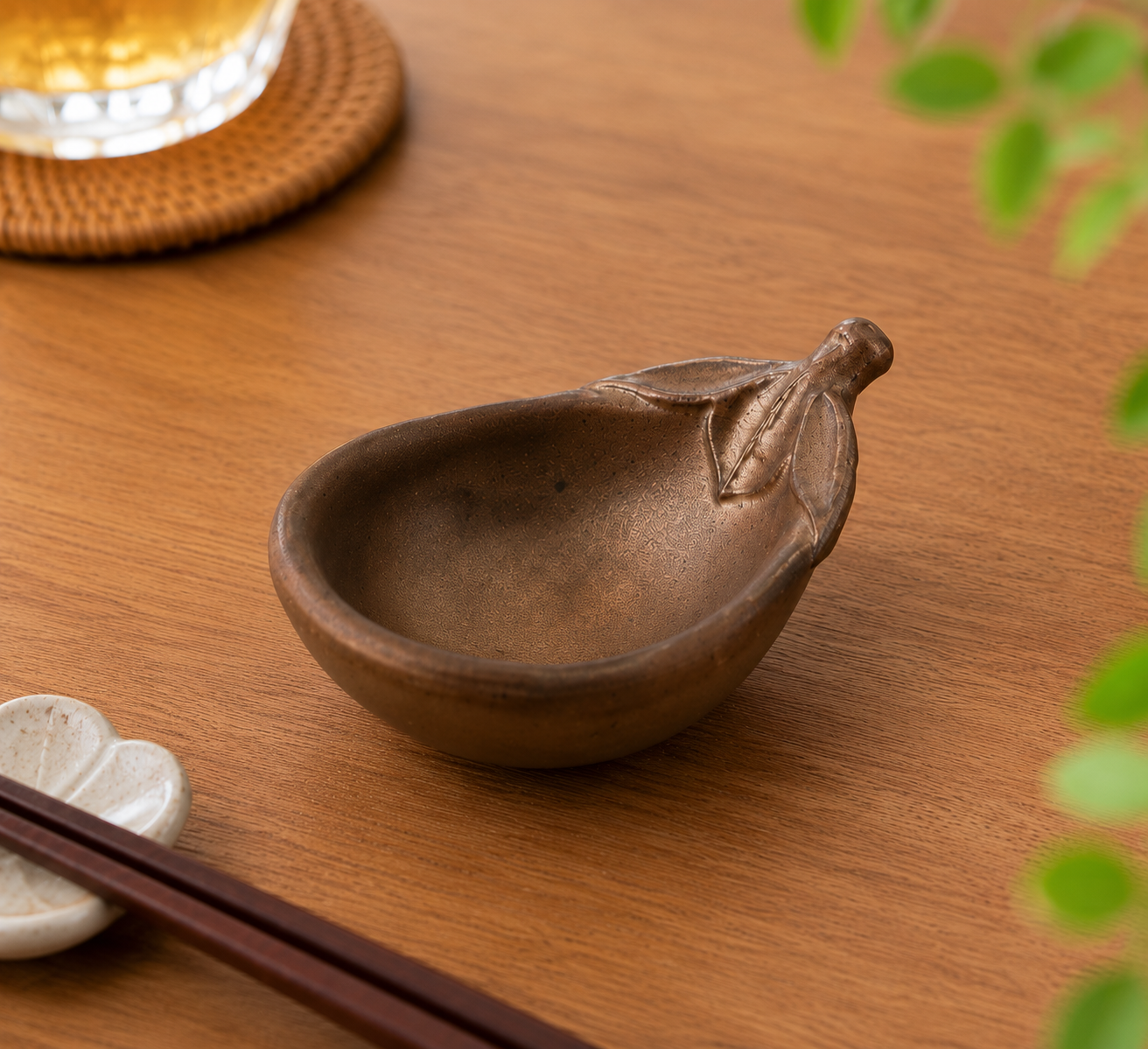 丸モ高木陶器- 桃奈茄子金彩珍味皿