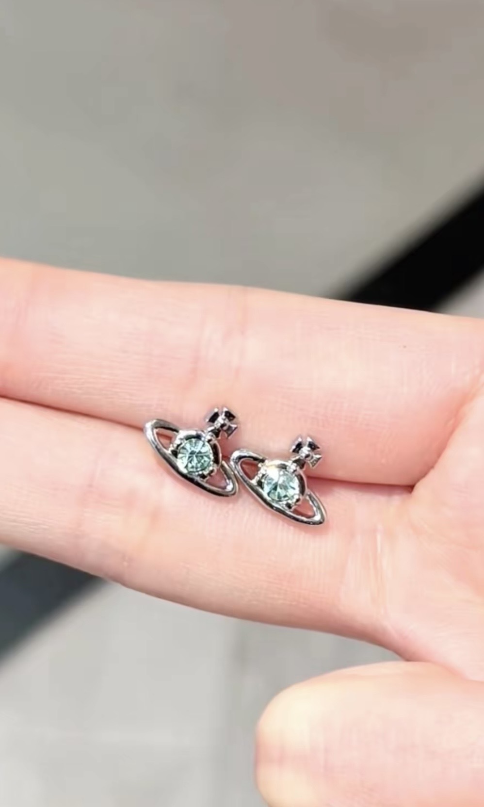 【3色入】Vivienne Westwood Nano Earrings