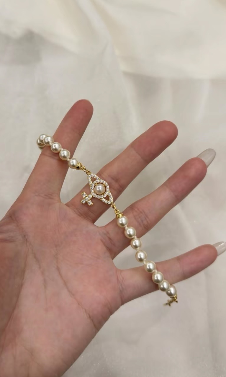 Vivienne Westwood 奧林匹克珍珠手鏈