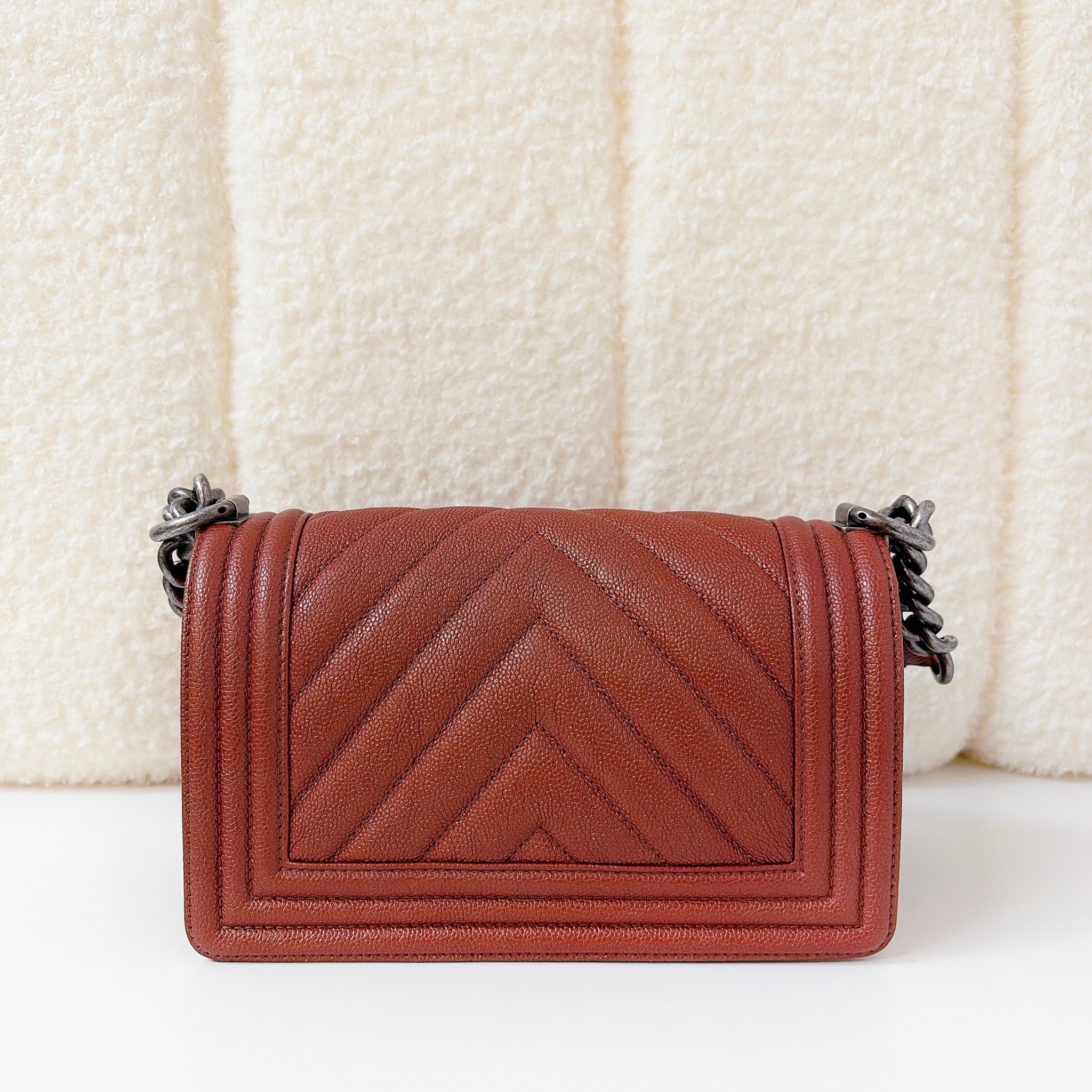 Chanel Boy Chanel Small Chevron V Stitch - Burgundy /SHW