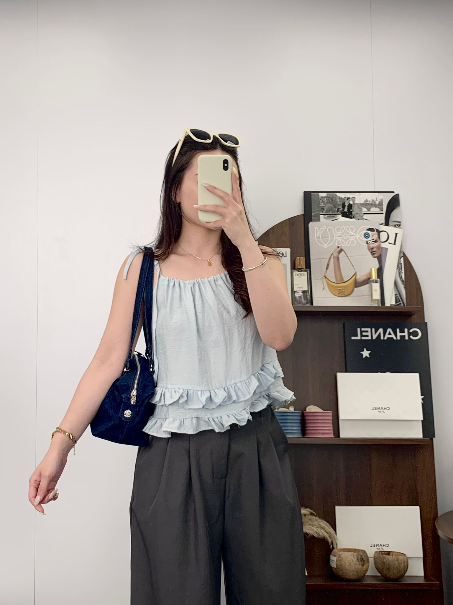 束領荷葉邊上衣