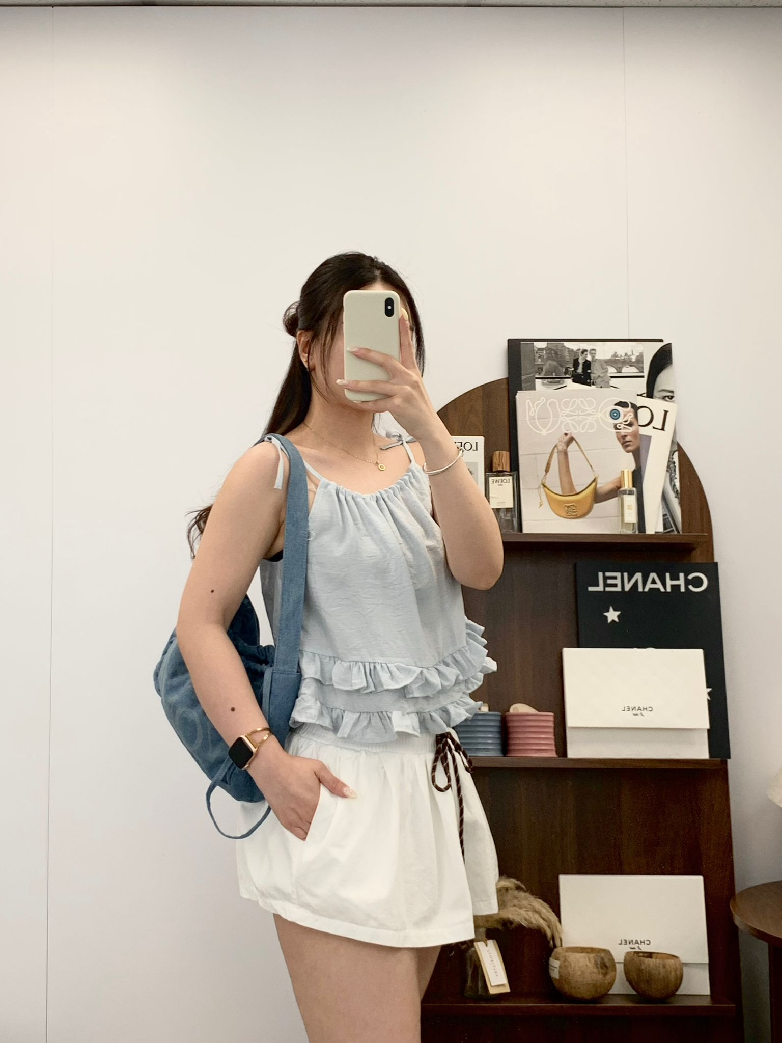 束領荷葉邊上衣