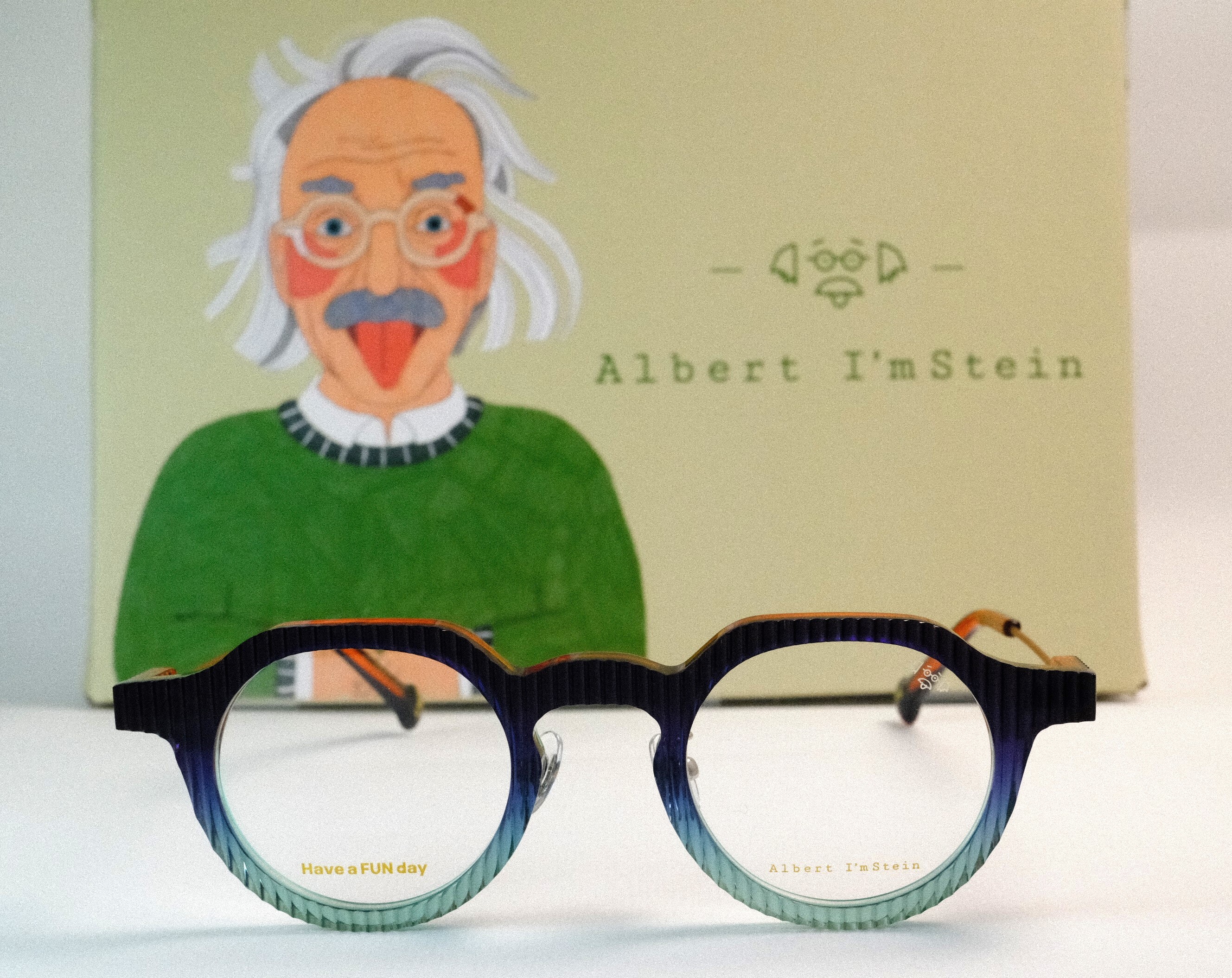 Albert l'mStein minami