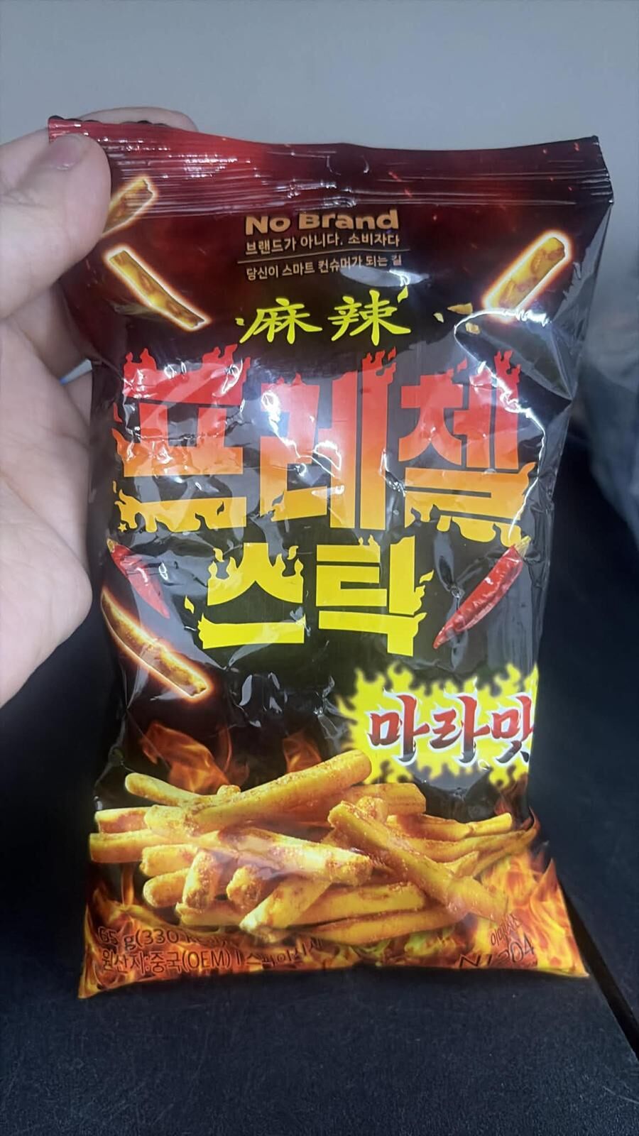 現貨 No brand 麻辣餅乾條