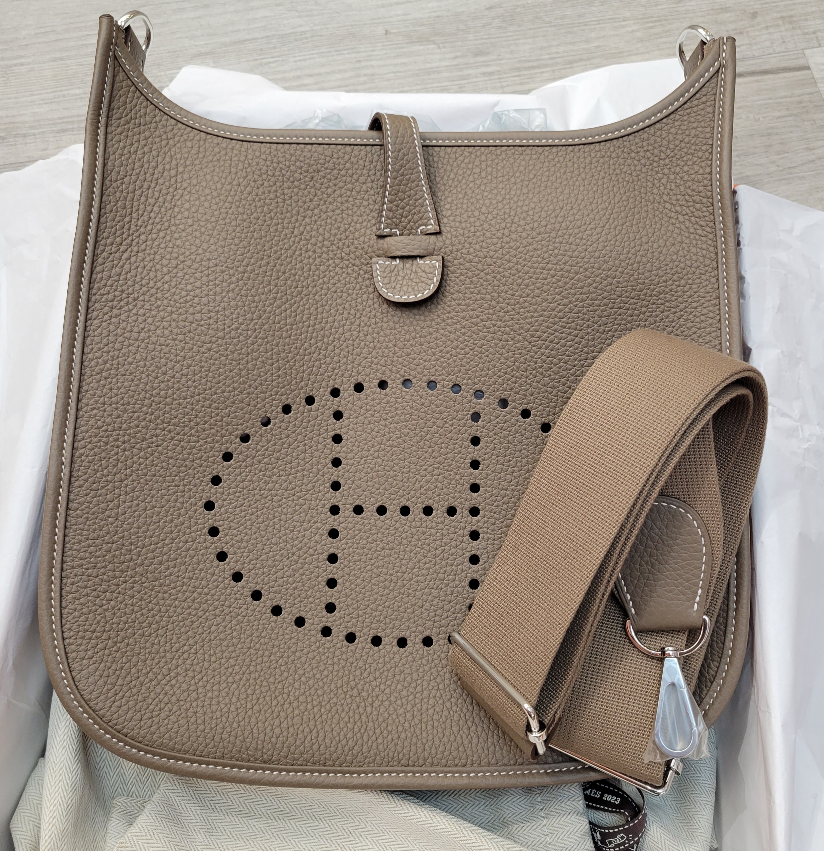 HERMES Evelyne 29 Etoupe CK 大象灰銀扣
