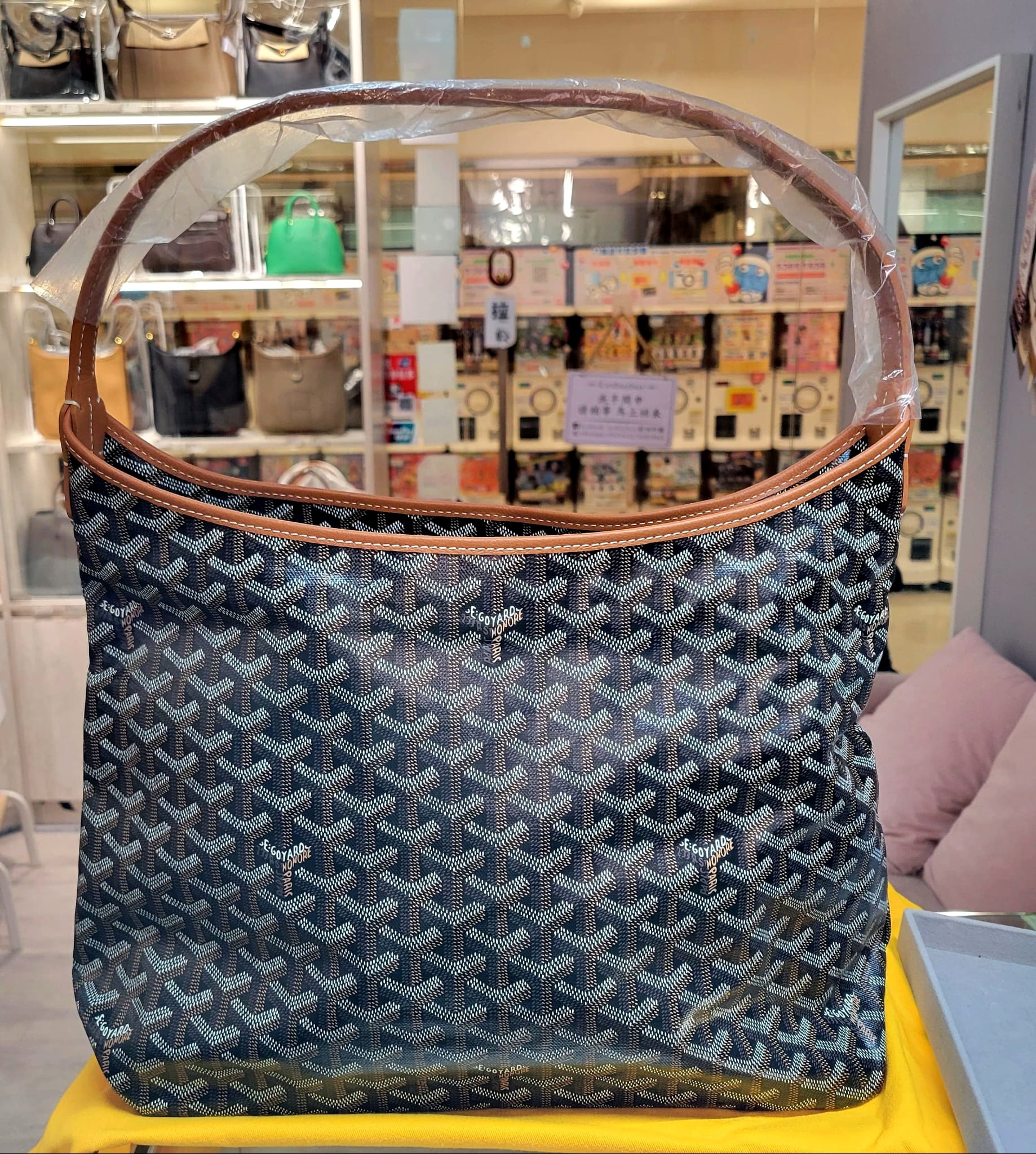 Goyard hobo brown