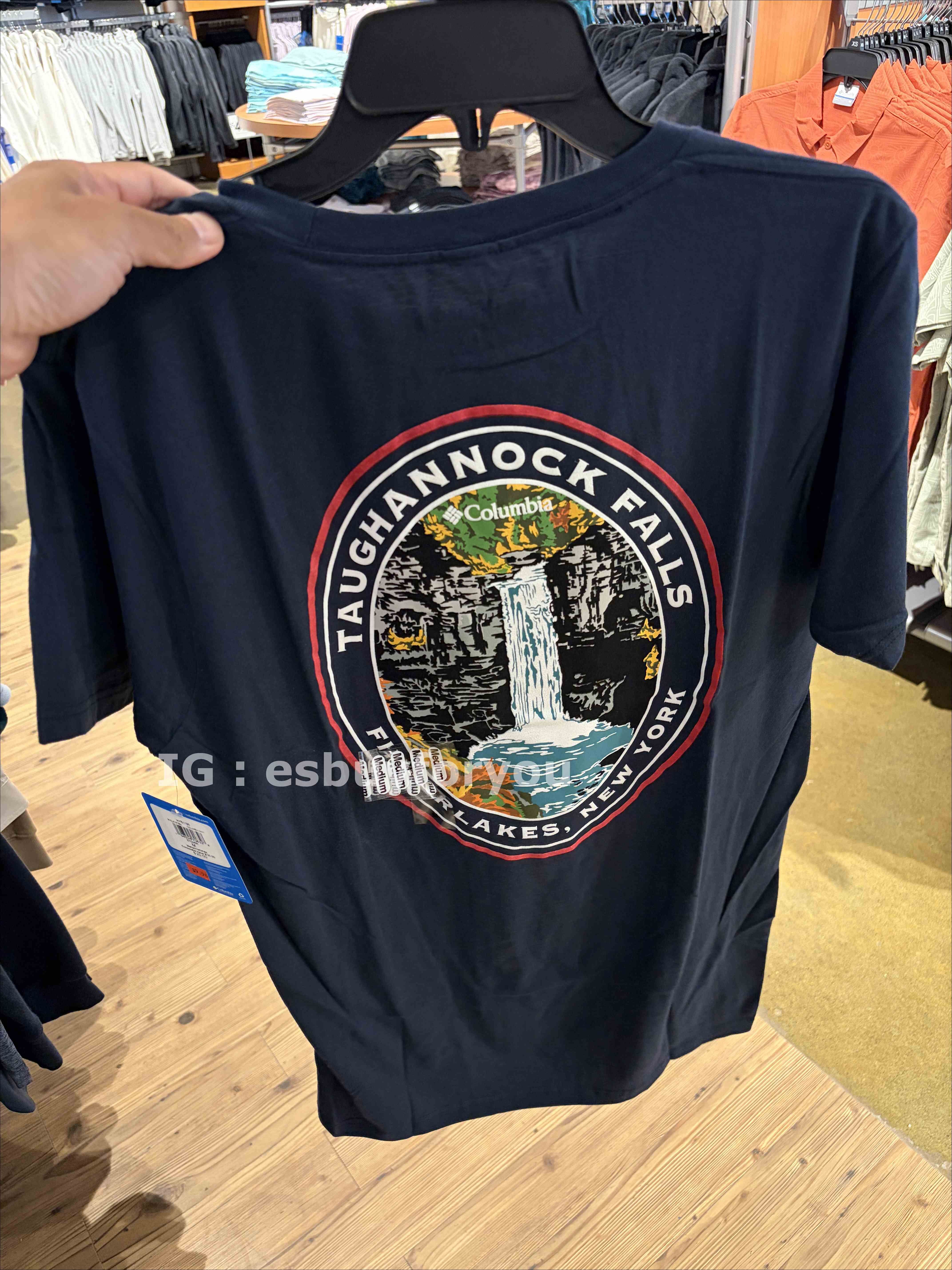 【限時】Columbia 男大人 紐約限定款 正反圖案 短TEE