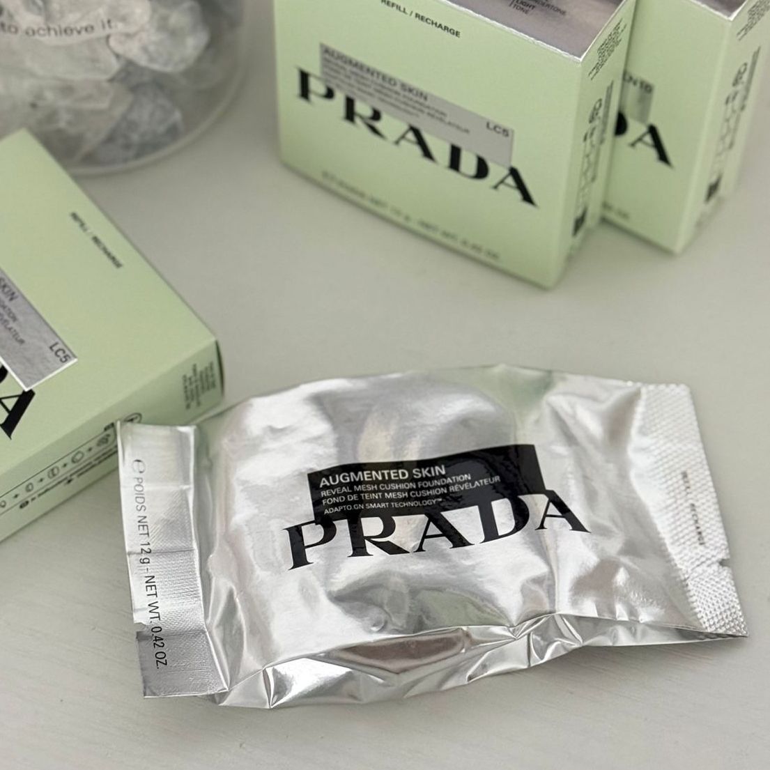 Prada - AUGMENTED SKIN Reveal Mesh Cushion Foundation Refill 12g 原光新肌氣墊粉底 補充裝  #LC5 #LN10