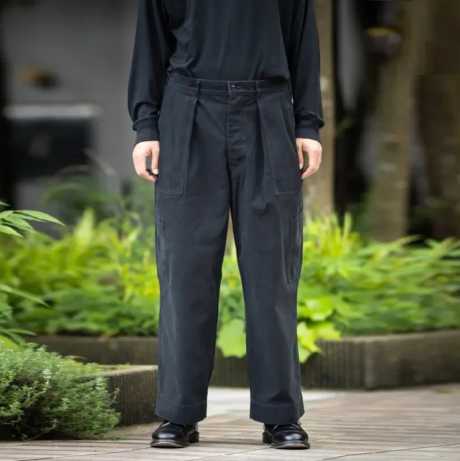 LAST PCS: A.PRESSE USAF HEMMED BOTTOMS - BLACK SIZE 2 PRE ORDER ITEM (預訂中)