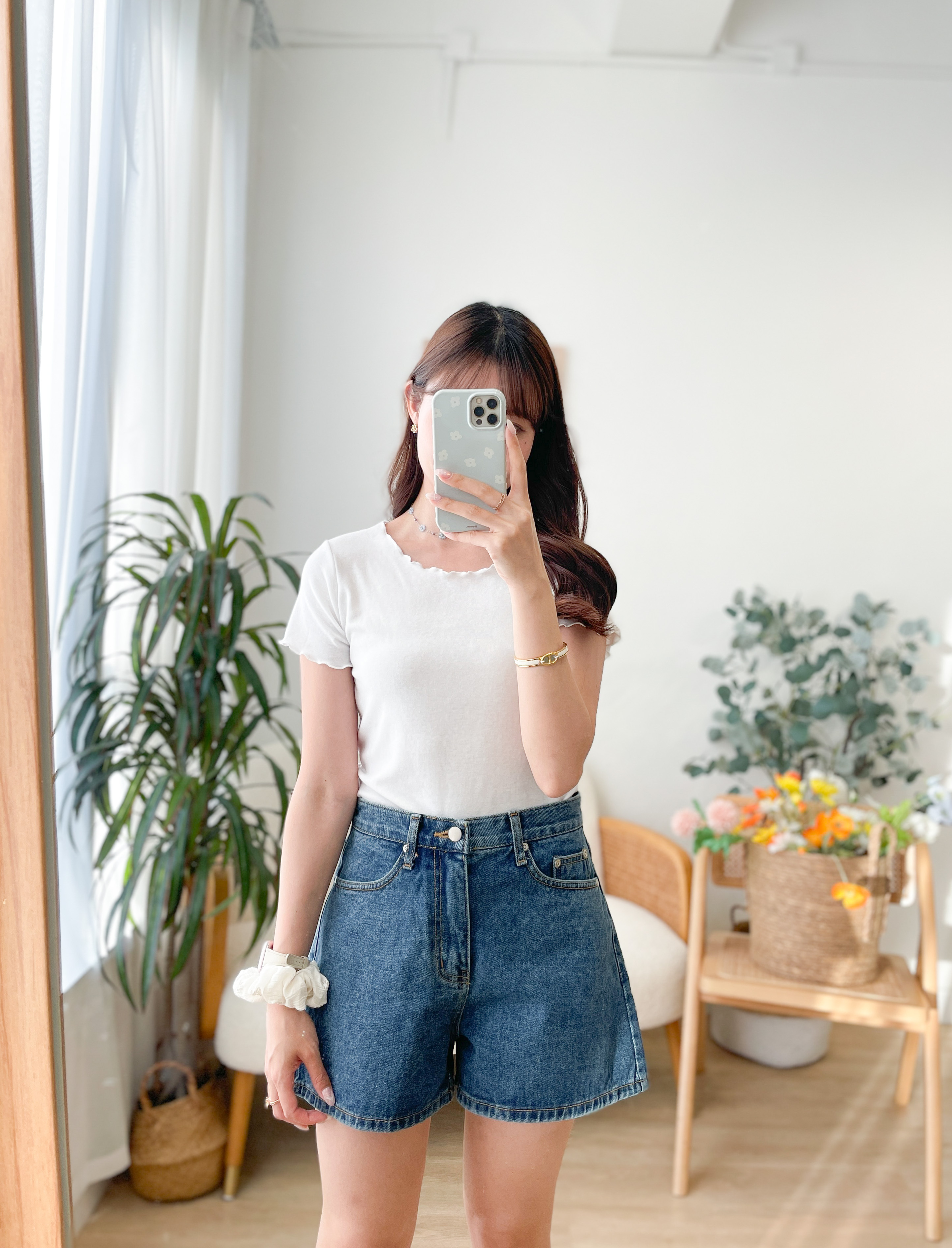 T1566 Daily Soft Ribbed Lettuce-Edge Tee