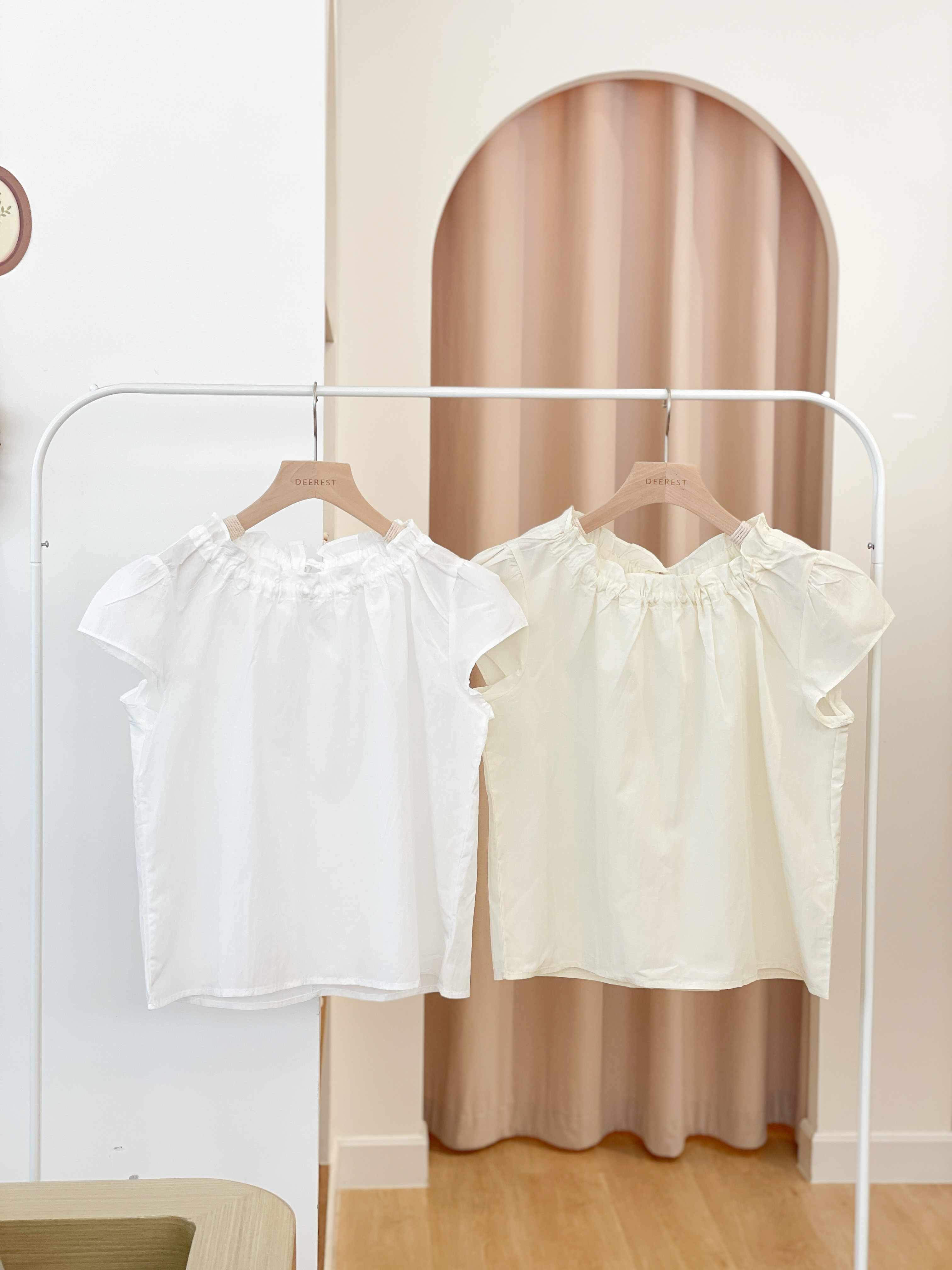 T1569 Studio High-Neck Blouse