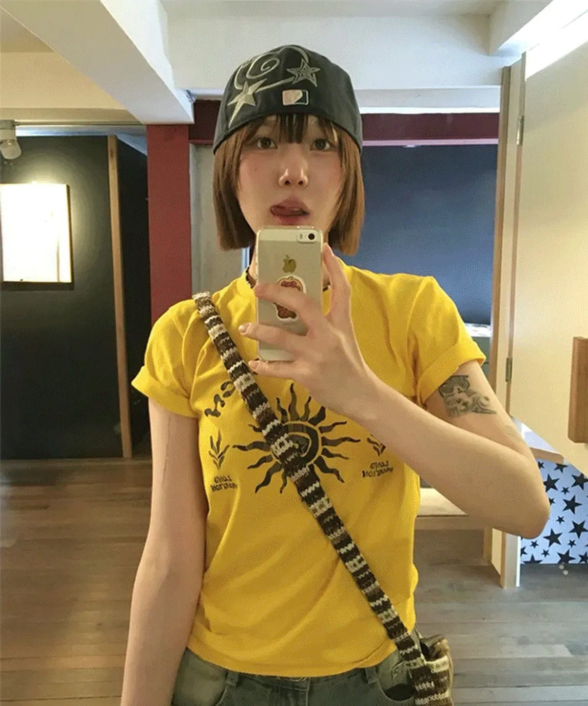 Cossoc CC Color Artwork Crop Tee