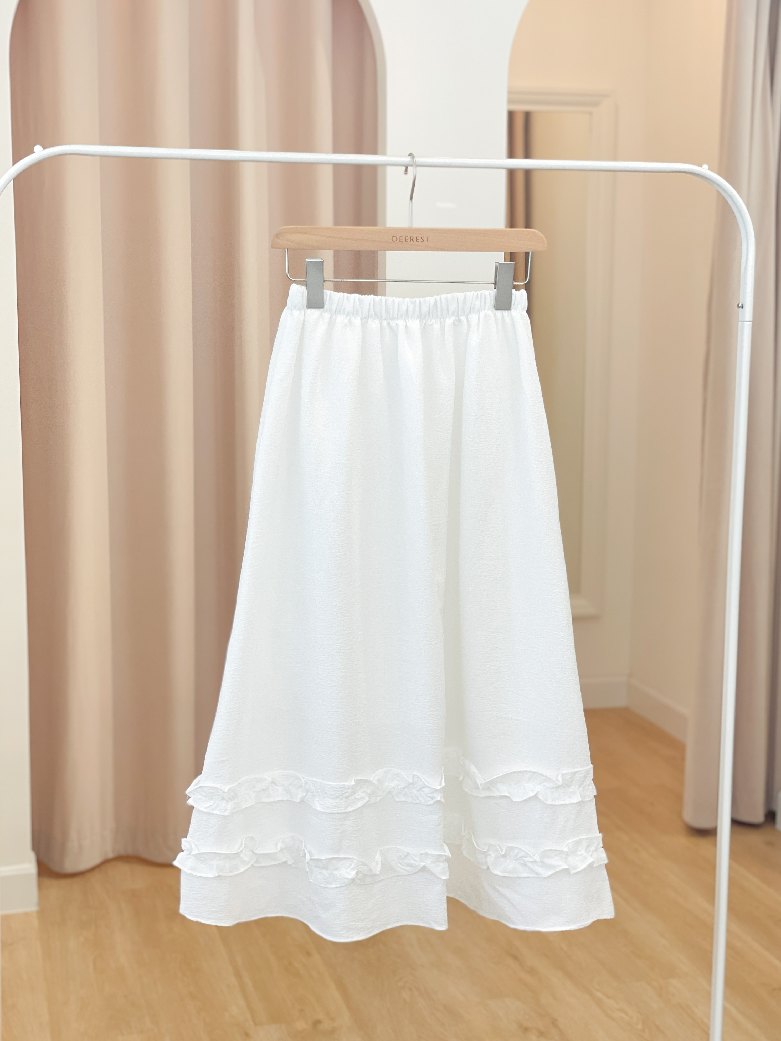 SK620 Cream Wave Textured Layered Skirt