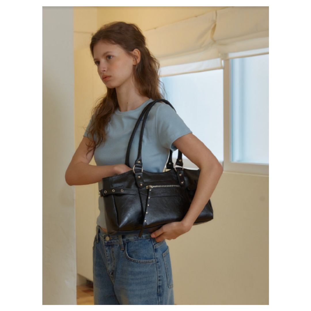KOR-CCG0607-310 ANC ELIN POCKET BAG _BLACK (A11)