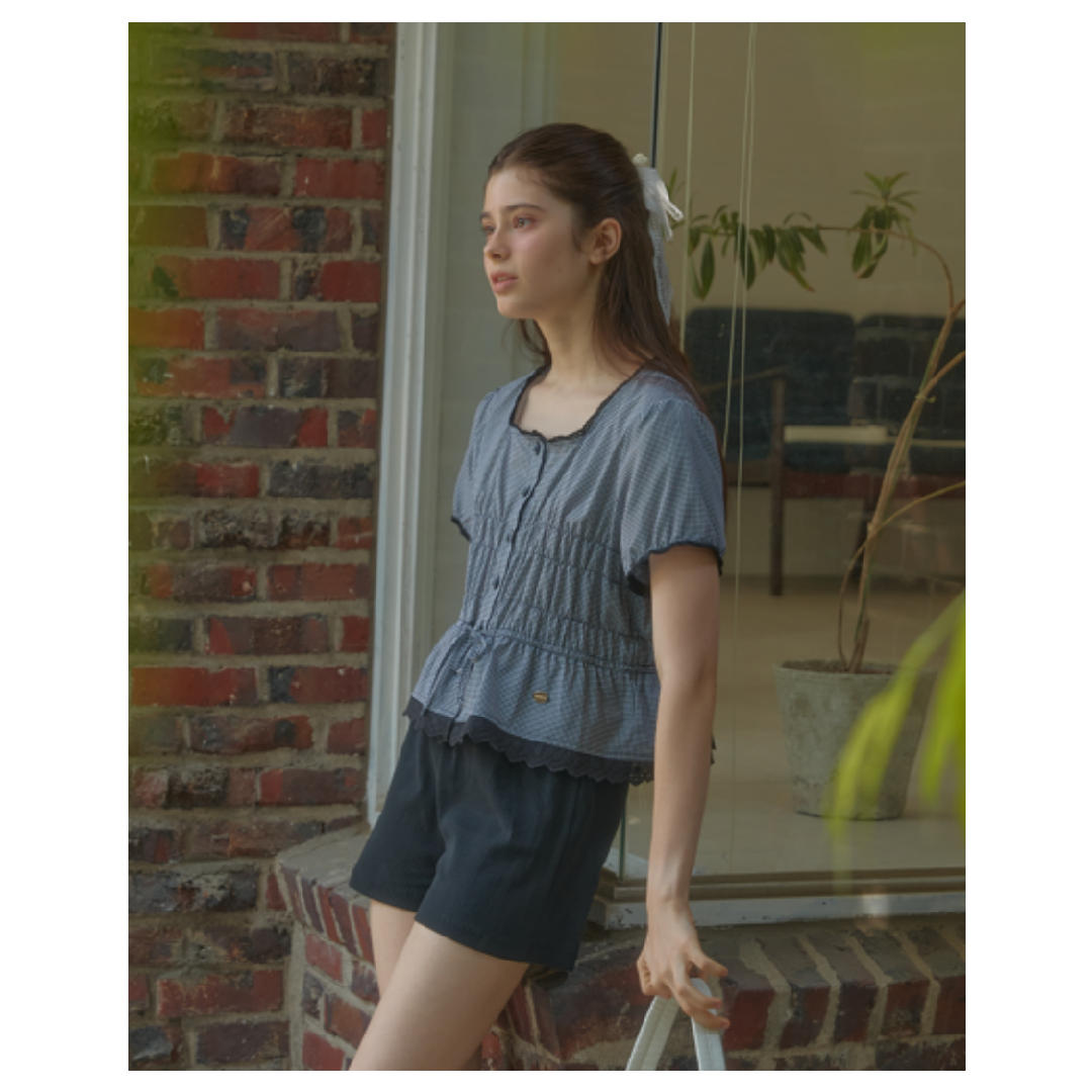 KOR-CCG0607-326 ANC SQUARE NECK SHIRRING STRING BLOUSE_ CHECK BLACK (A27)