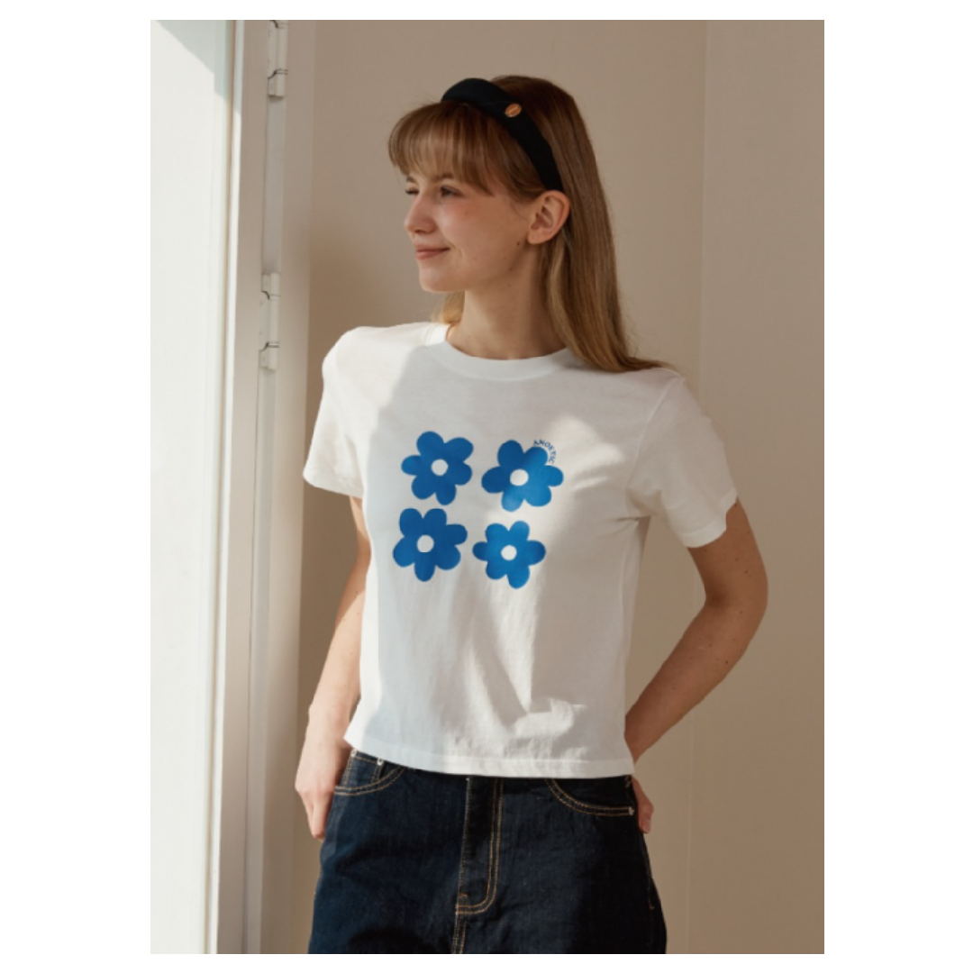 KOR-CCG0607-342 ANC FLOWER COMBI T-SHIRT_WHITE (A43)
