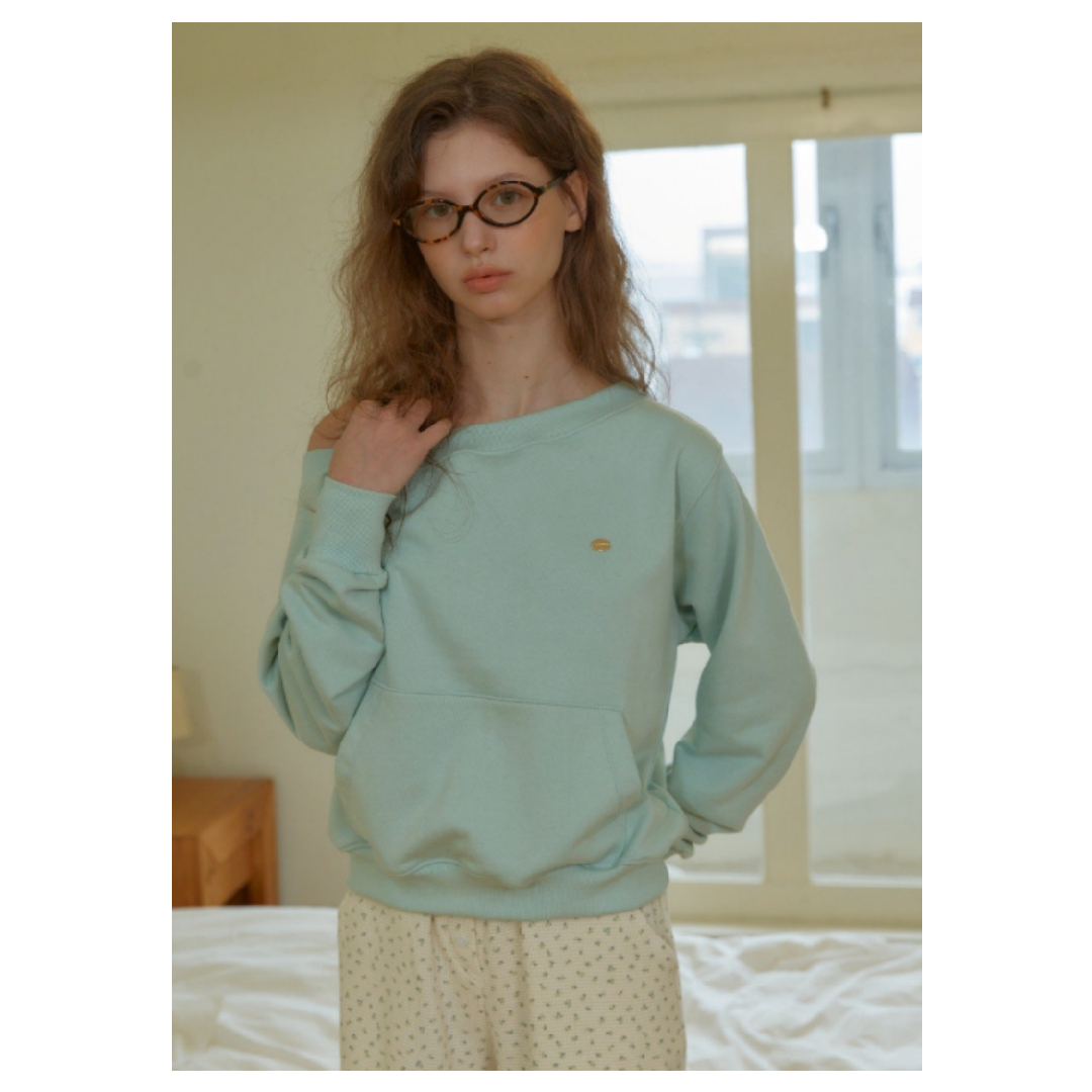 KOR-CCG0607-354 ANC OFF-SHOULDER POCKET SWEATSHIRT_MINT (A55)