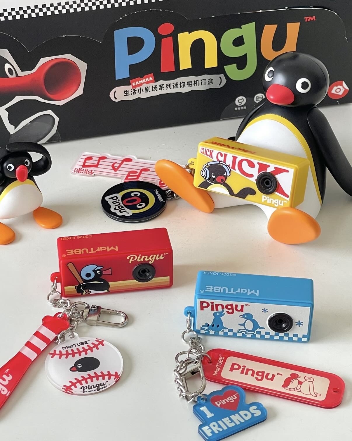 <正版授權>PINGU 企鵝家族 生活小劇場 相機 盲盒 吊飾
