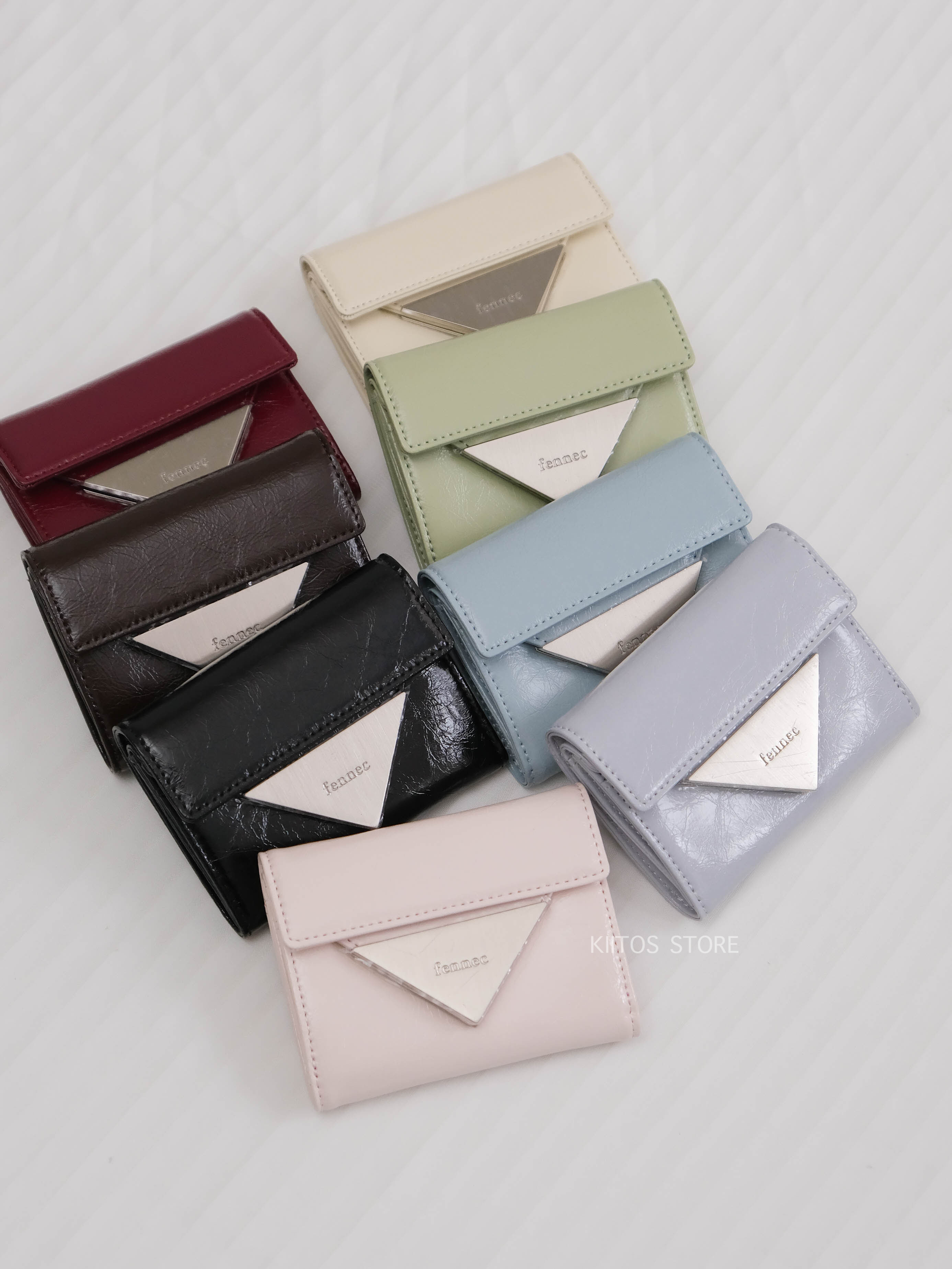 【現貨】韓國代購 Fennec CRINKLE TRIANGLE DOCO WALLET 雙層三角 鐵牌 錢包 短夾
