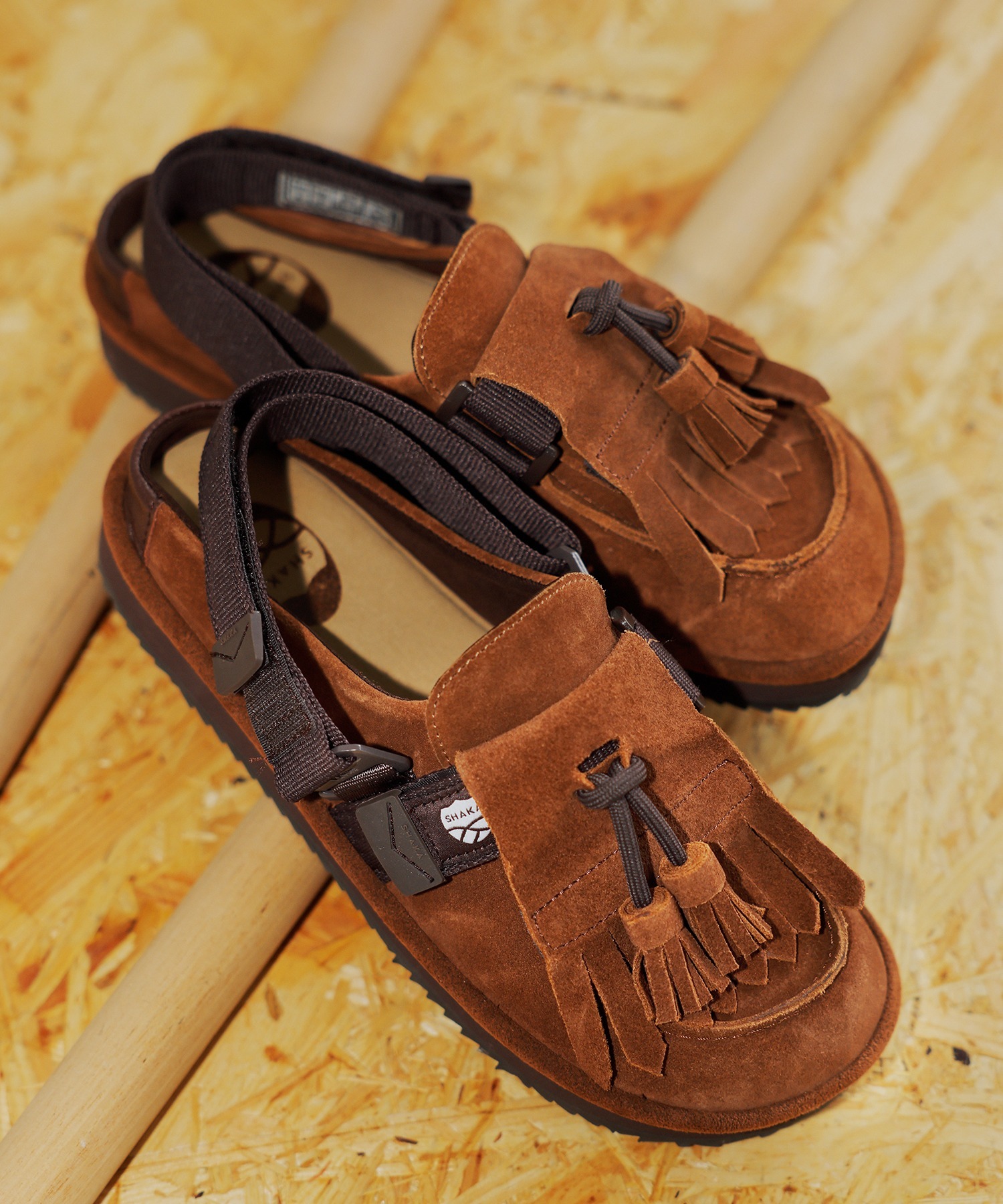 🇯🇵 SHAKA MOC MULE TASSEL SUEDE 莫卡辛 麂皮 流蘇 半拖鞋 涼鞋 穆勒鞋 懶人鞋 多穿法 4-WAY 栗子棕 男女鞋 / 預購