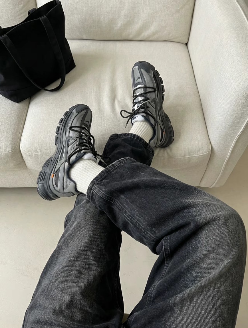 【訂製鞋款】Nike Initiator 灰霧行者 黑灰 男款 394055-101(Team1814-灰霧行者)