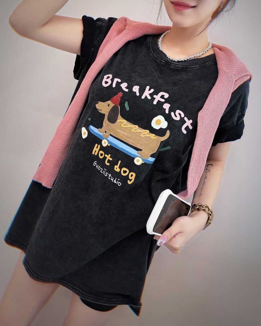 【可愛臘腸狗滑板造型棉tee】（現貨）