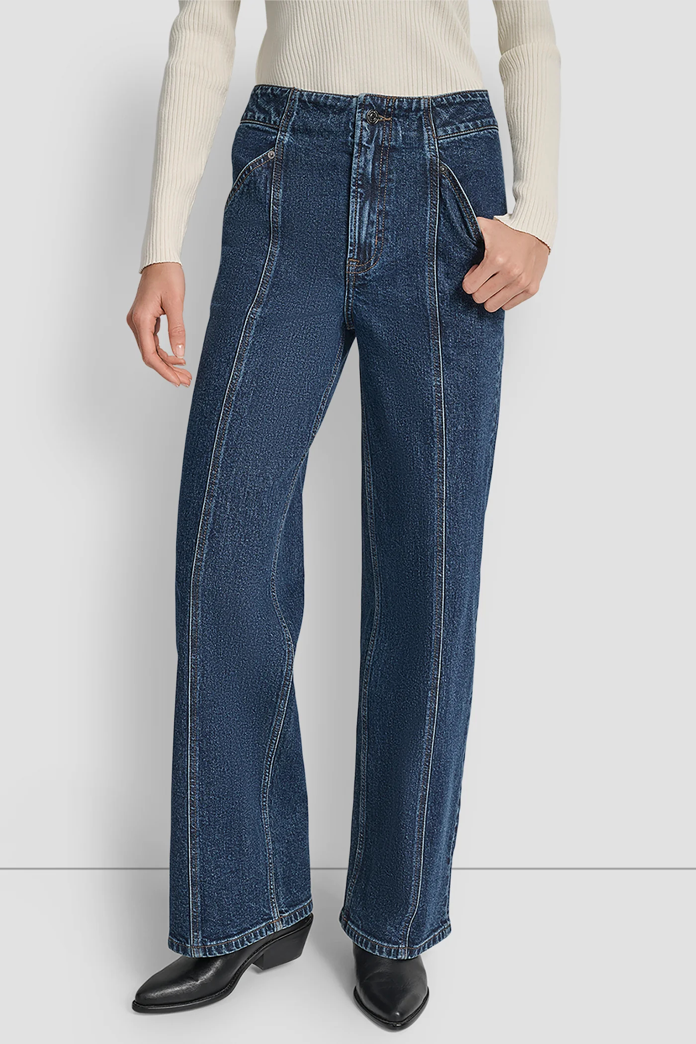 [S] DKNY PLYMOUTH HIGH RISE SEAMED UTILITY WIDE LEG 32 INCH INSEAM, DJ5M4129-VW8 (SD1834)