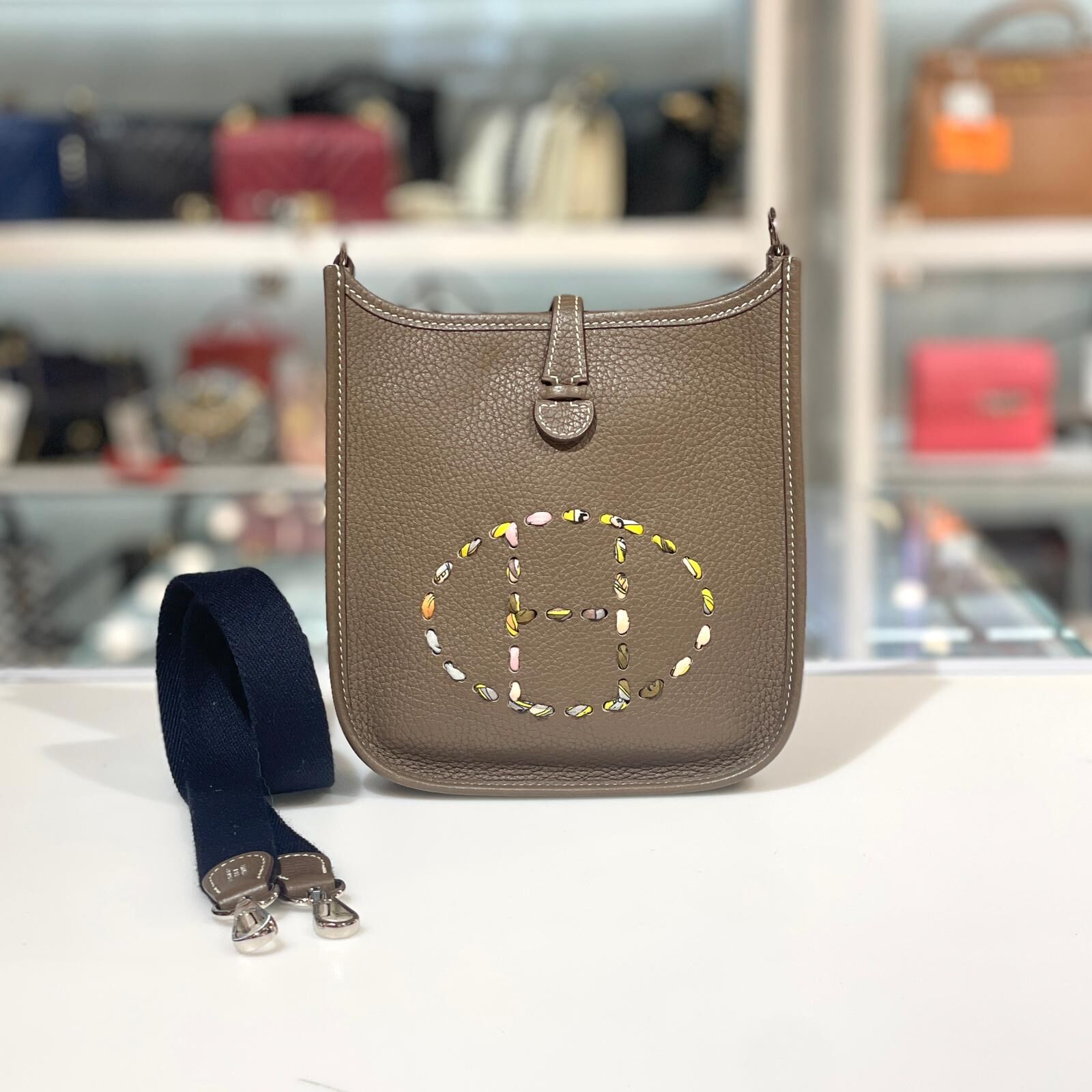 98%NEW二手HERMES MINI EVELYNE C  大象灰TC皮/銀扣 藍帶 #E16 #香榭站正品