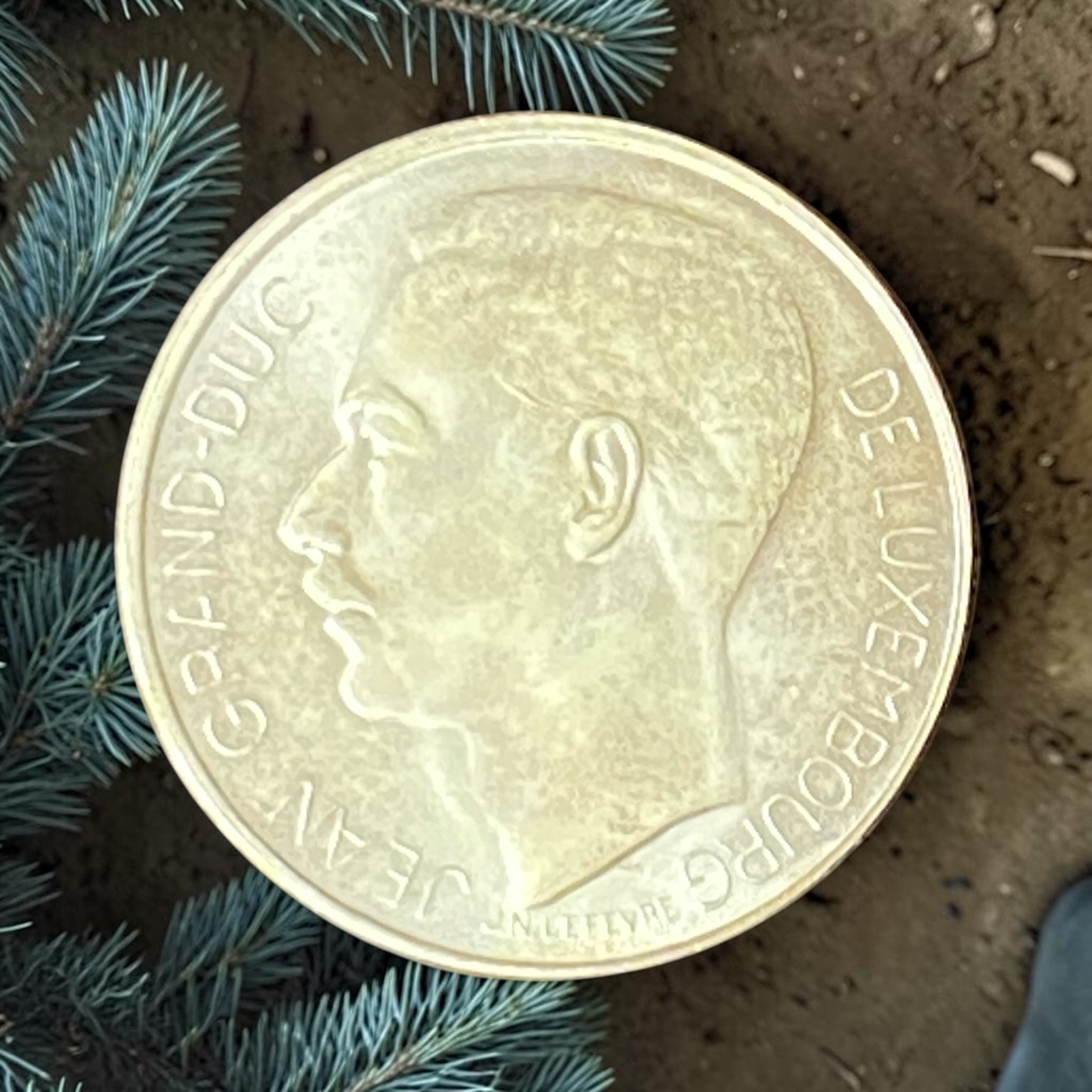1964年盧森堡100法郎 (83.5%銀)