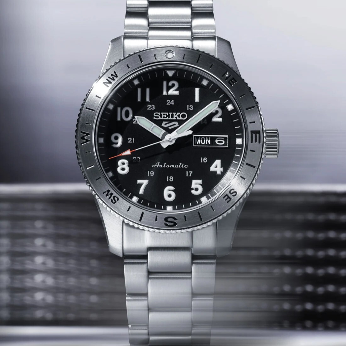 預購款【SEIKO 日本精工】盾牌5 SPORT系列 日期 星期 機械錶 夜光 黑色 HDB006