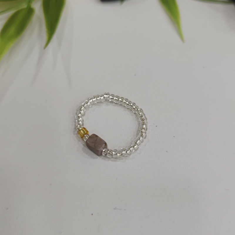 HKAG0607-001 黃金糖小米戒 約15~16指圍,珠子大小約3*5mm -ss260429910 (A1)