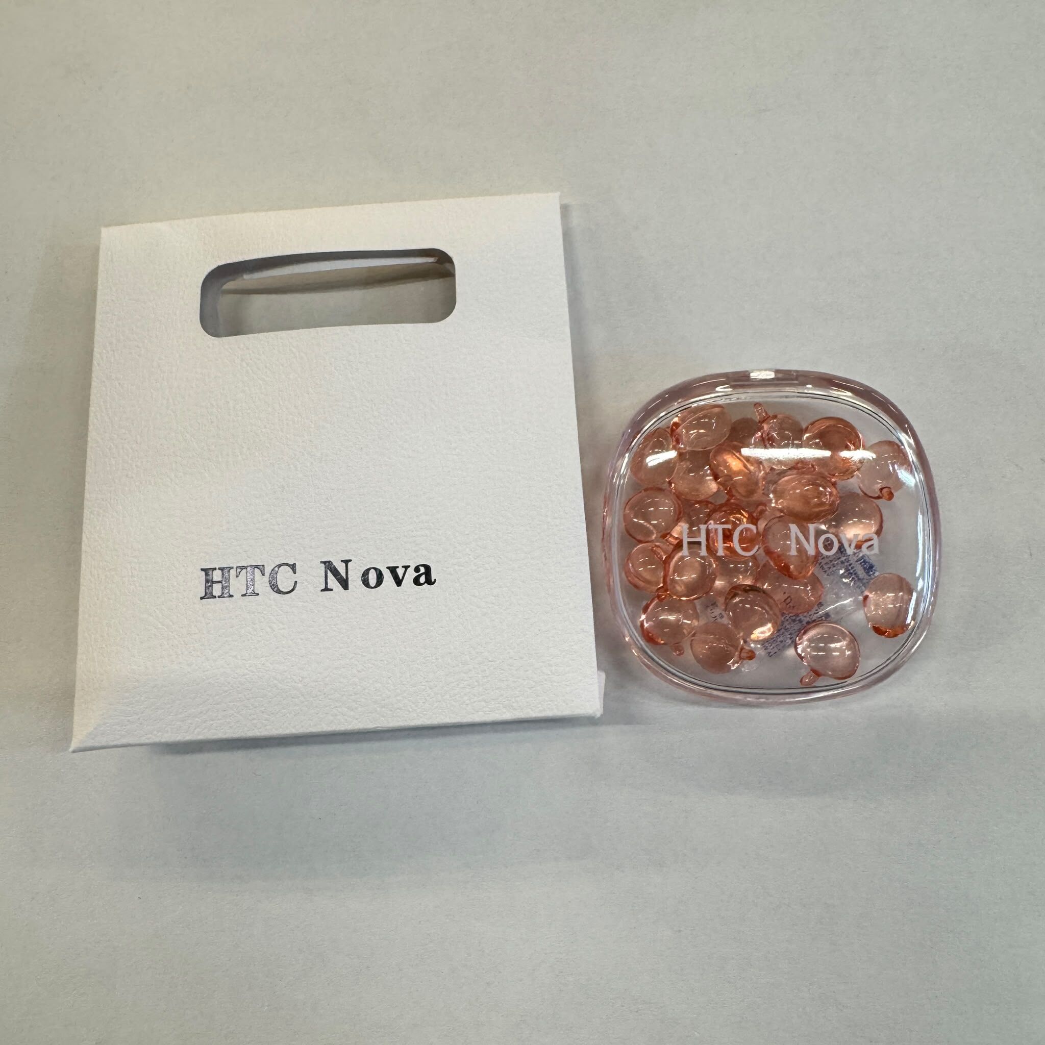 關鍵字F5. HTC Nova 豐胸美胸油 優惠價$178 (限量40)