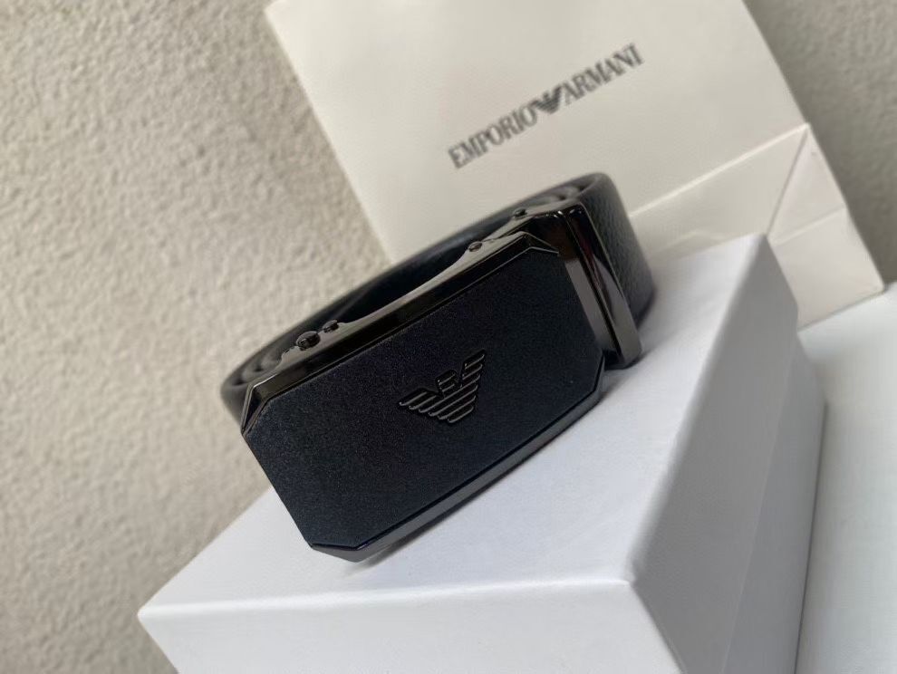 ARMANI 男款皮帶 併 黑色五金扣