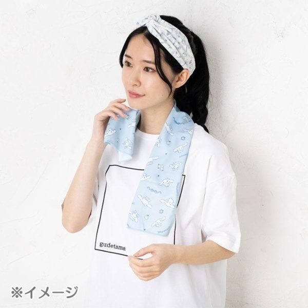 日版Sanrio 粉色冷感毛巾連收納袋