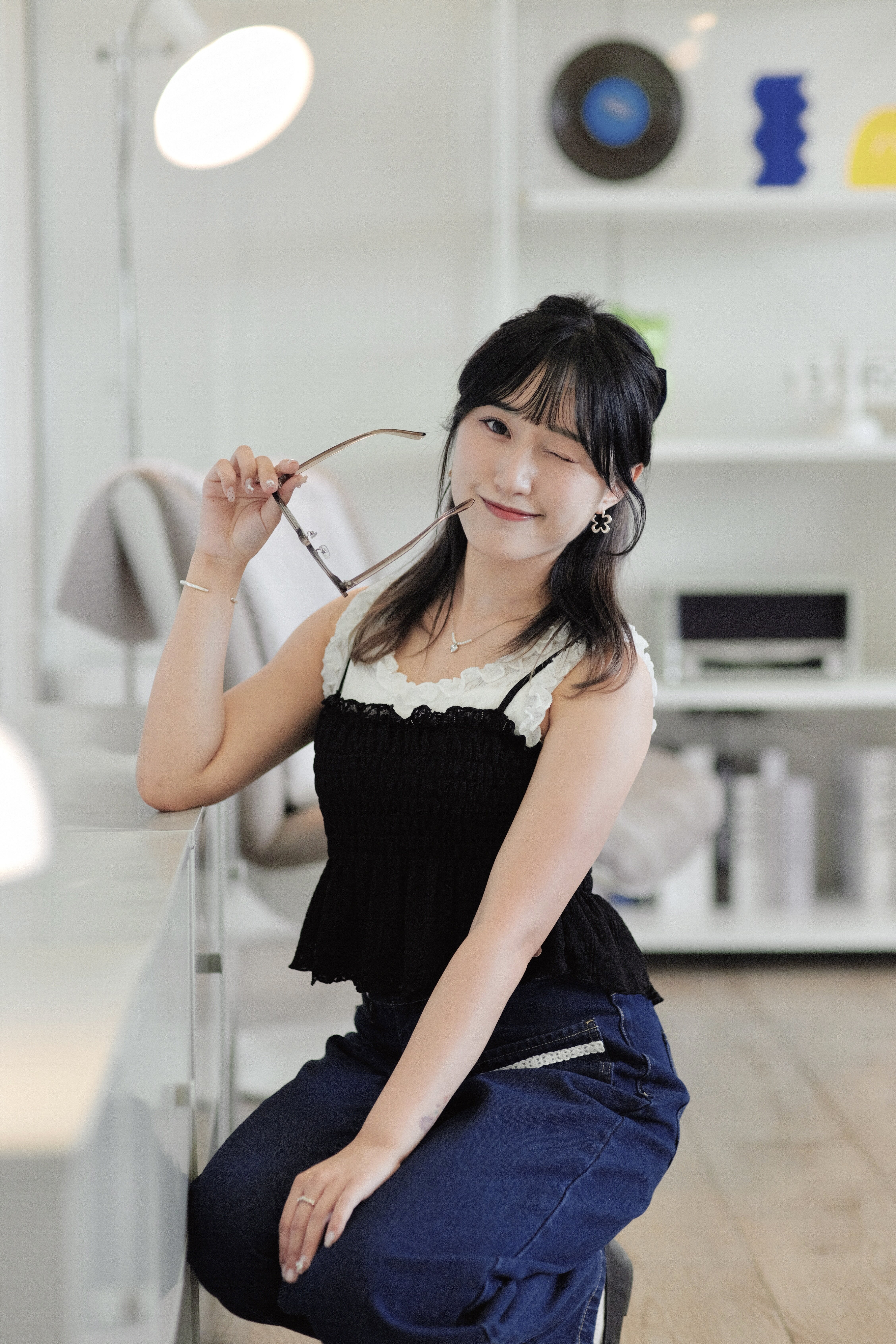 兩色 / 花朵蕾絲束褶短款馬甲 / Floral Lace Shirred Cropped Cami Top