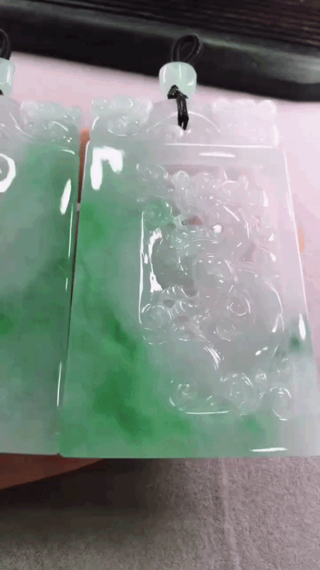 520342 翡翠龍鳳呈祥一對