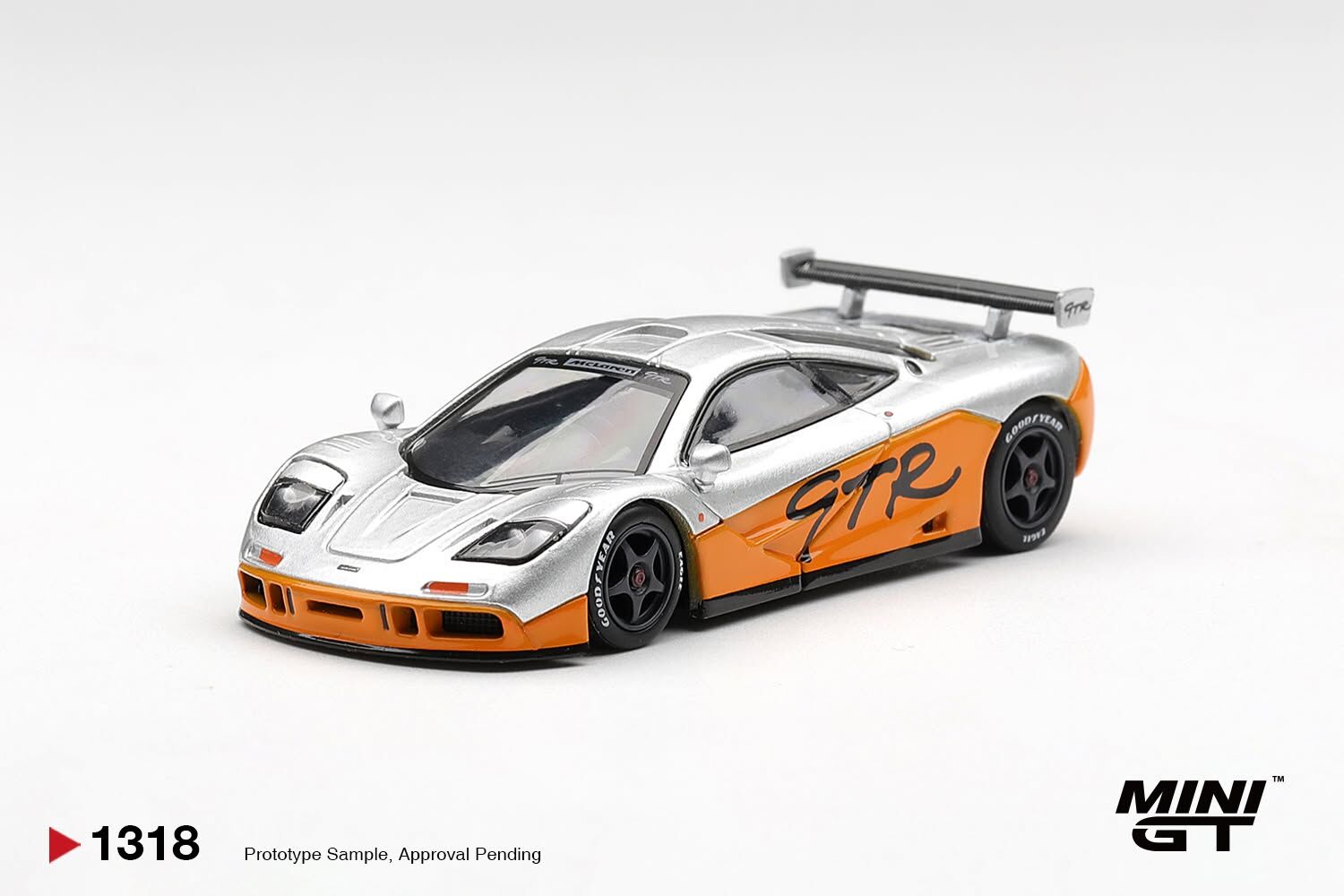 預訂:1/64 MINI GT McLaren F1 GTR 1995 Presentation (MGT01318-L)
