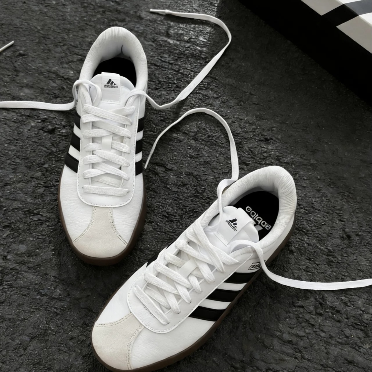 ADIDAS VL COURT 3.0 白黑 皮革 麂皮 焦糖底 德訓鞋 休閒鞋 女鞋 ID8797