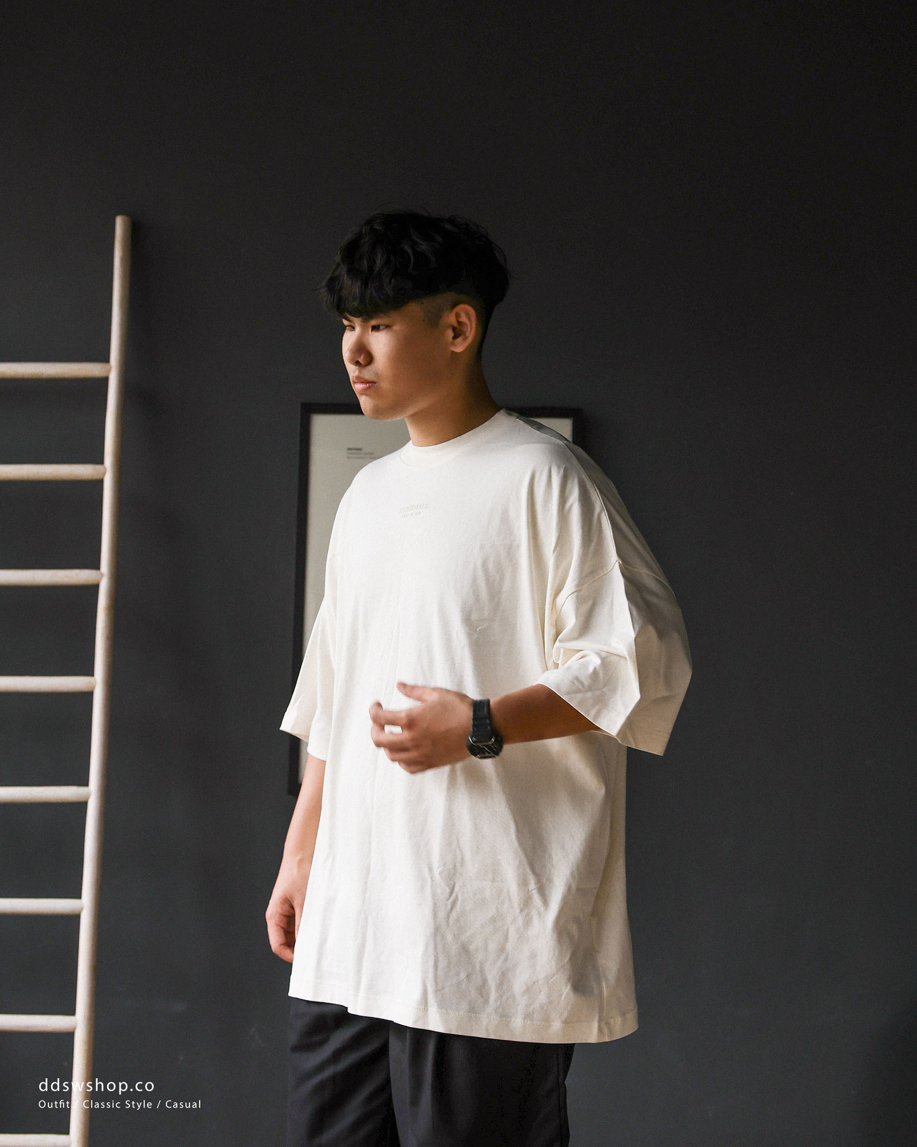 "現貨" Essentials Fear of God 胸口小LOGO 短袖 短T
