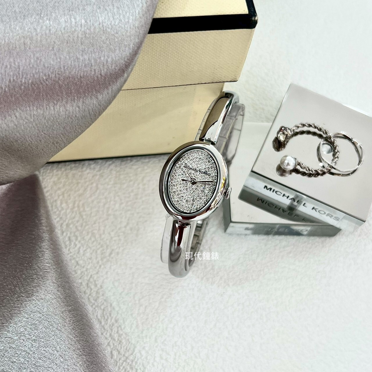 【MICHAEL KORS】星珀橢圓晶鑽手鐲腕錶MK7595 21mm 現代鐘錶