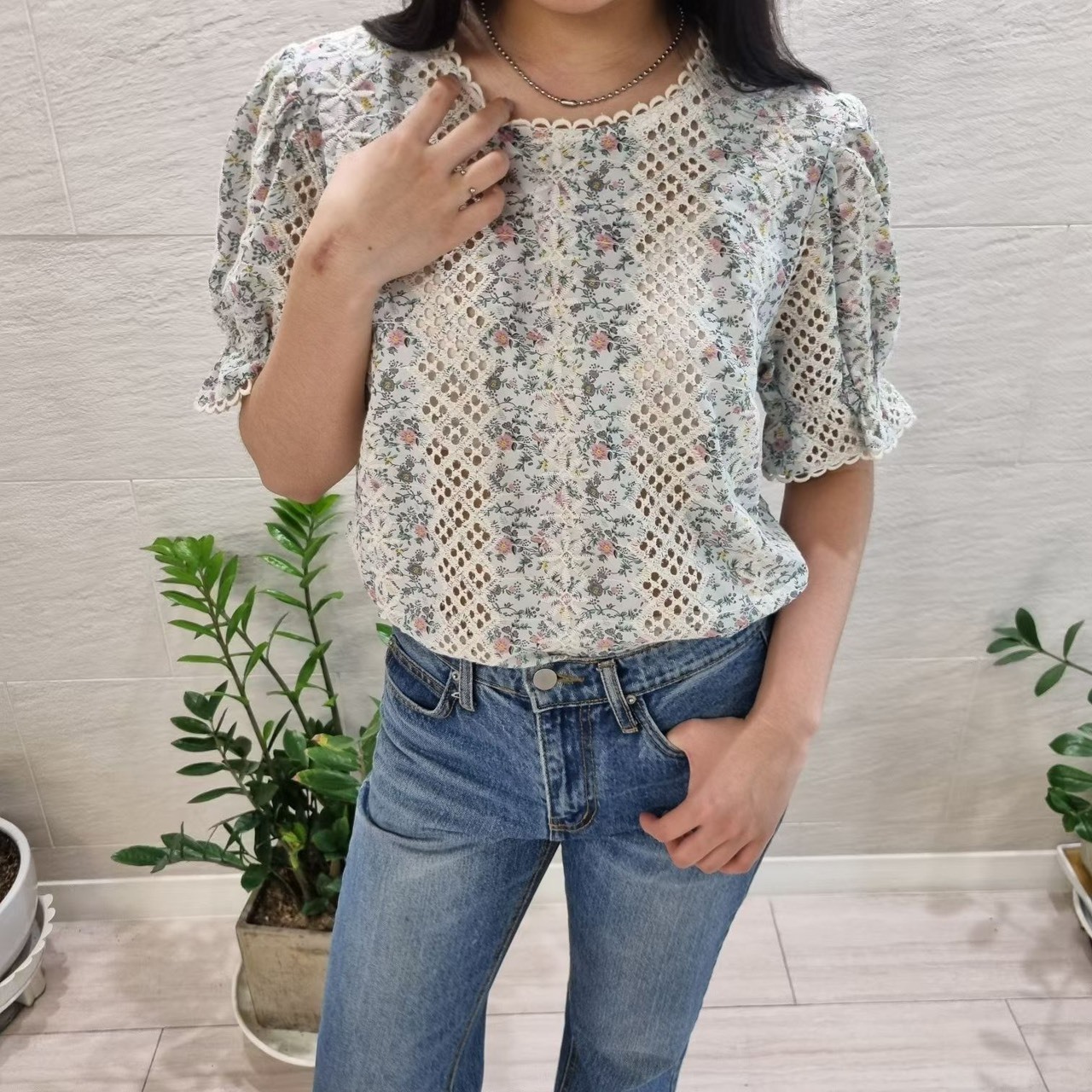 印花蕾絲襯衫