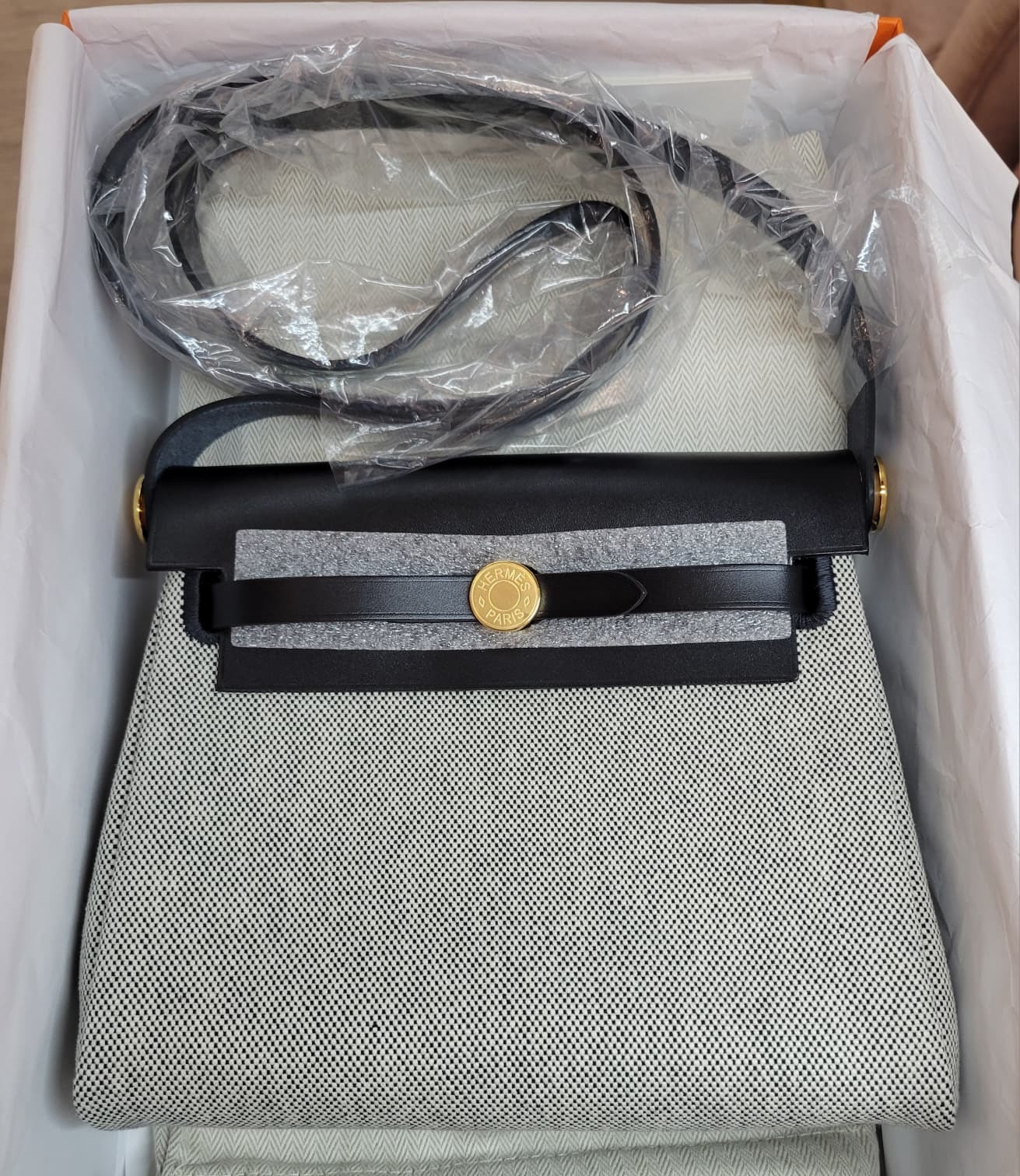 HERMES MINI HERBAG ZIP 20 ECRU/NOIR CC 黑白熊貓金扣
