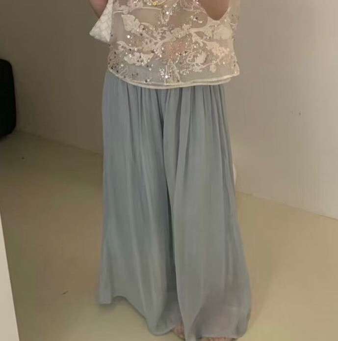 HQ21 腰24-42 HIP57 長38 $399 (一口價)