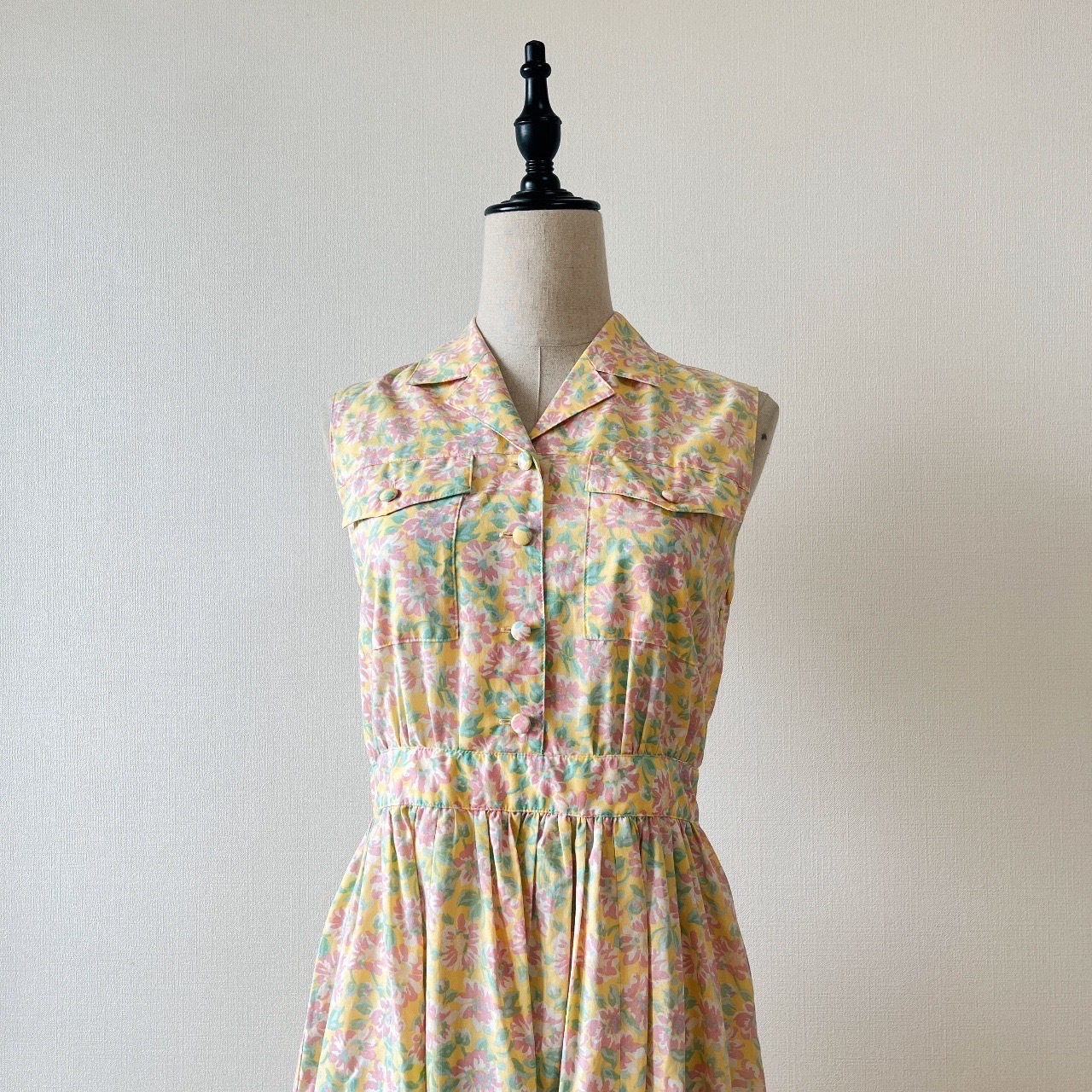 Laura Ashley日本製淺黃色花卉背心連身裙